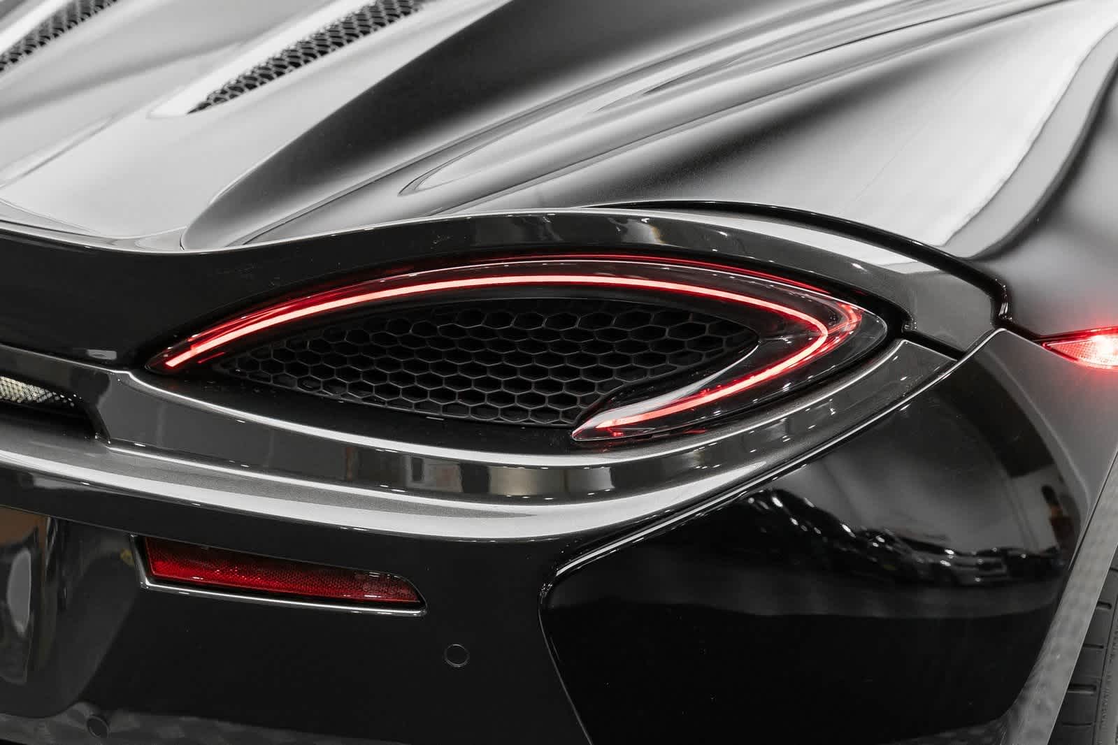 Thumbnail: 2017 Mclaren  - 30