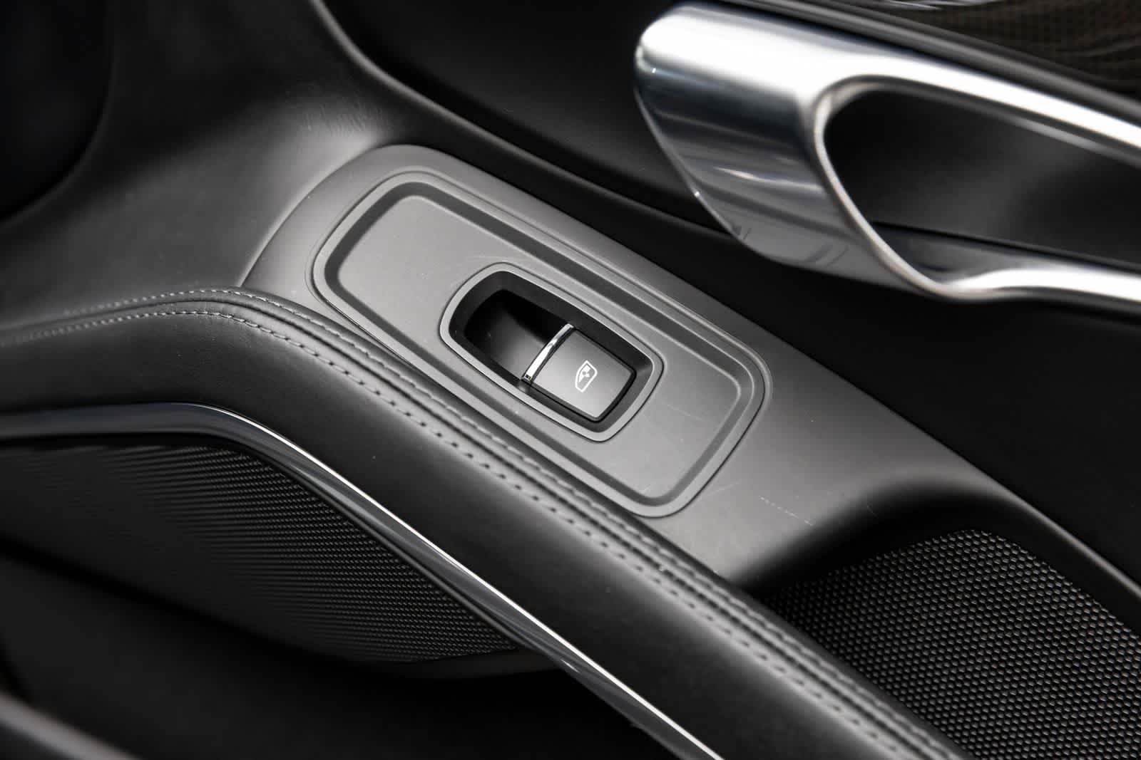 Thumbnail: 2019 Porsche 911 - 46