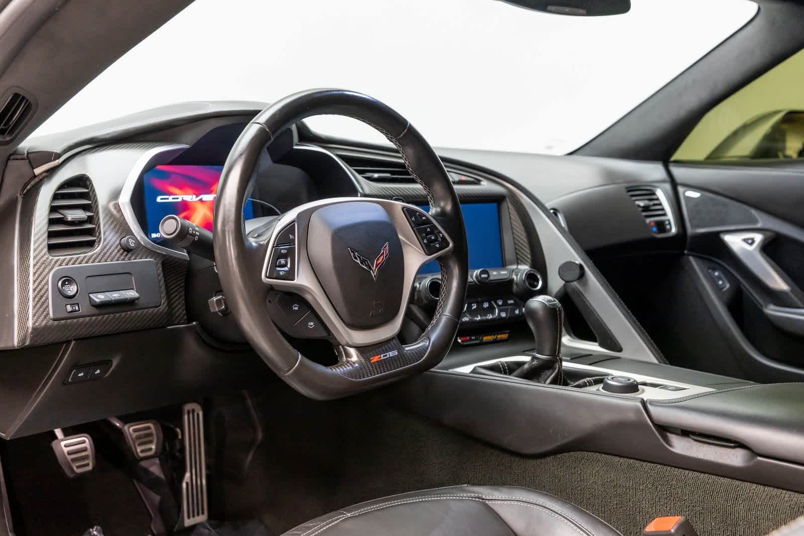 Thumbnail: 2015 Chevrolet Corvette - 2