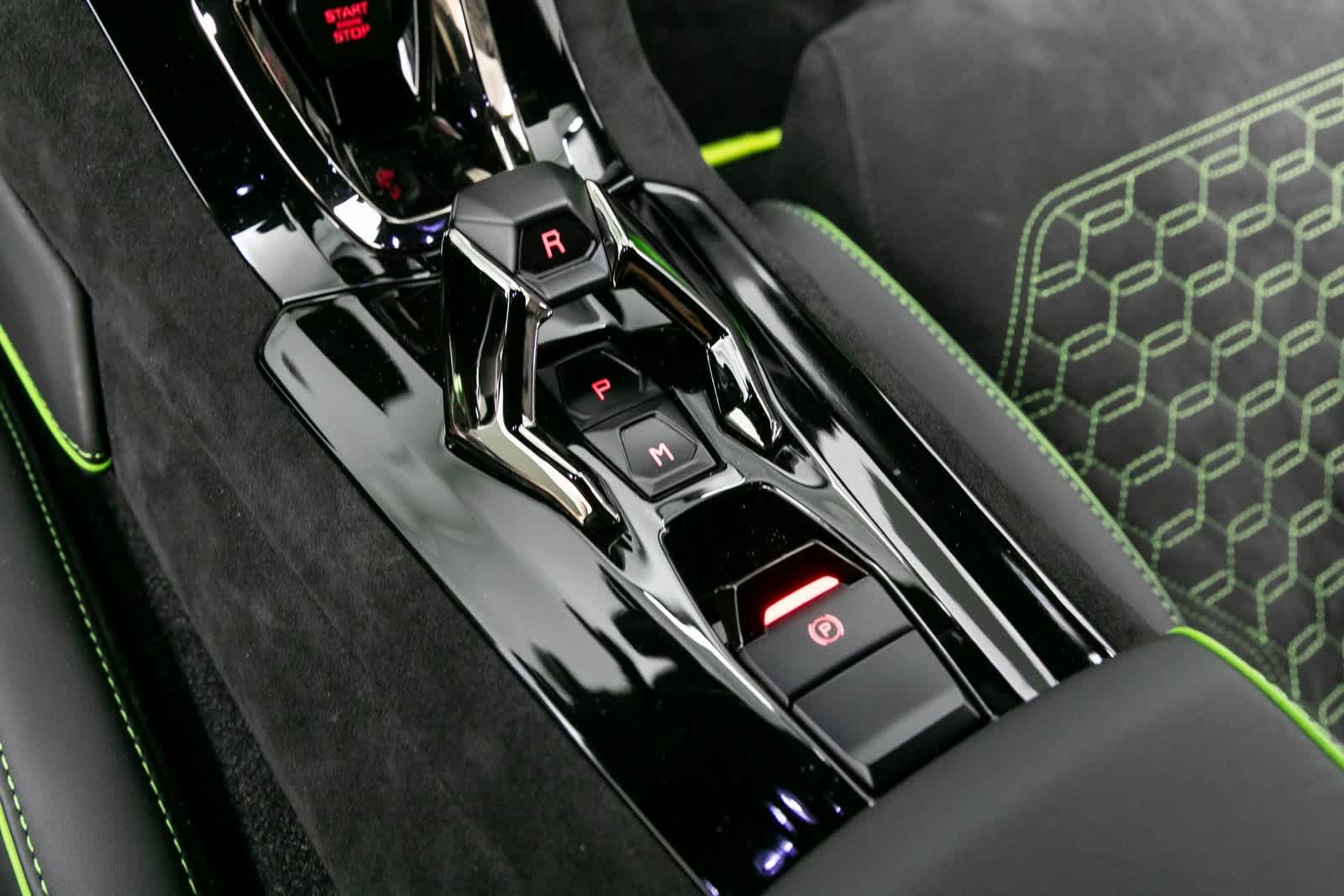 Thumbnail: 2023 Lamborghini Huracan - 31