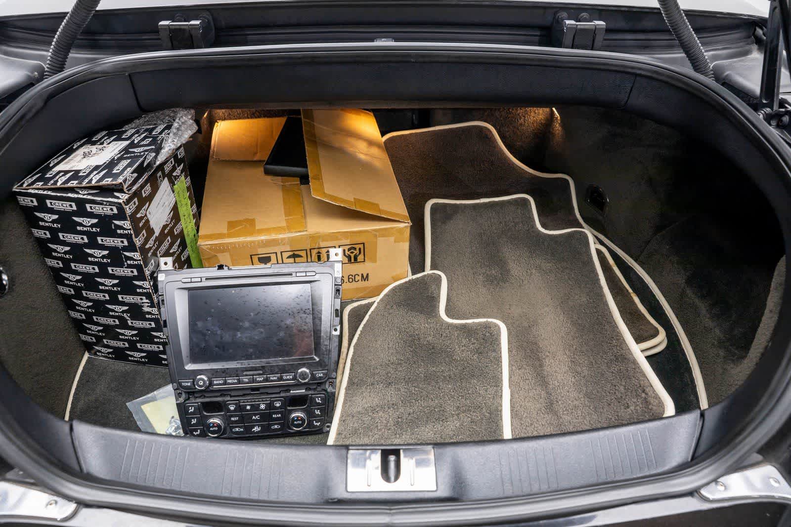 Thumbnail: 2018 Bentley Continental - 19