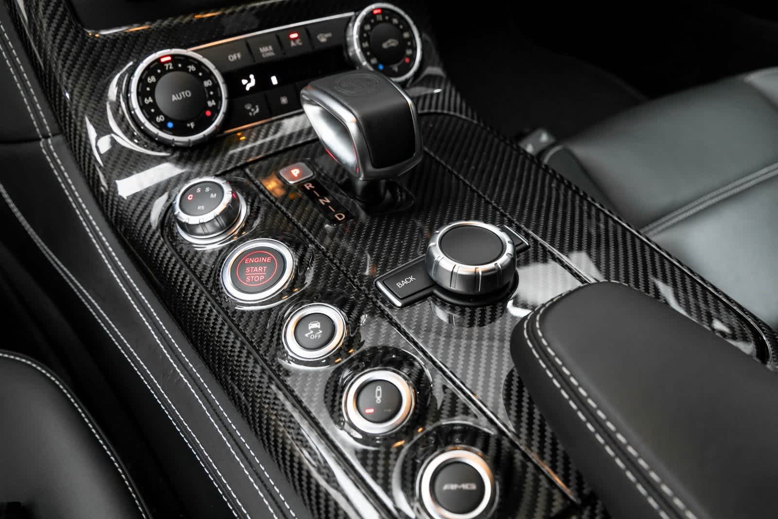 Thumbnail: 2012 Mercedes-Benz SLS AMG - 17