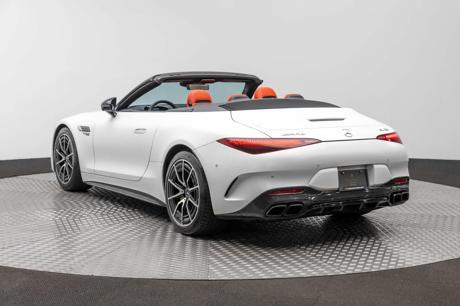 Thumbnail: 2022 Mercedes-Benz SL-Class - 4