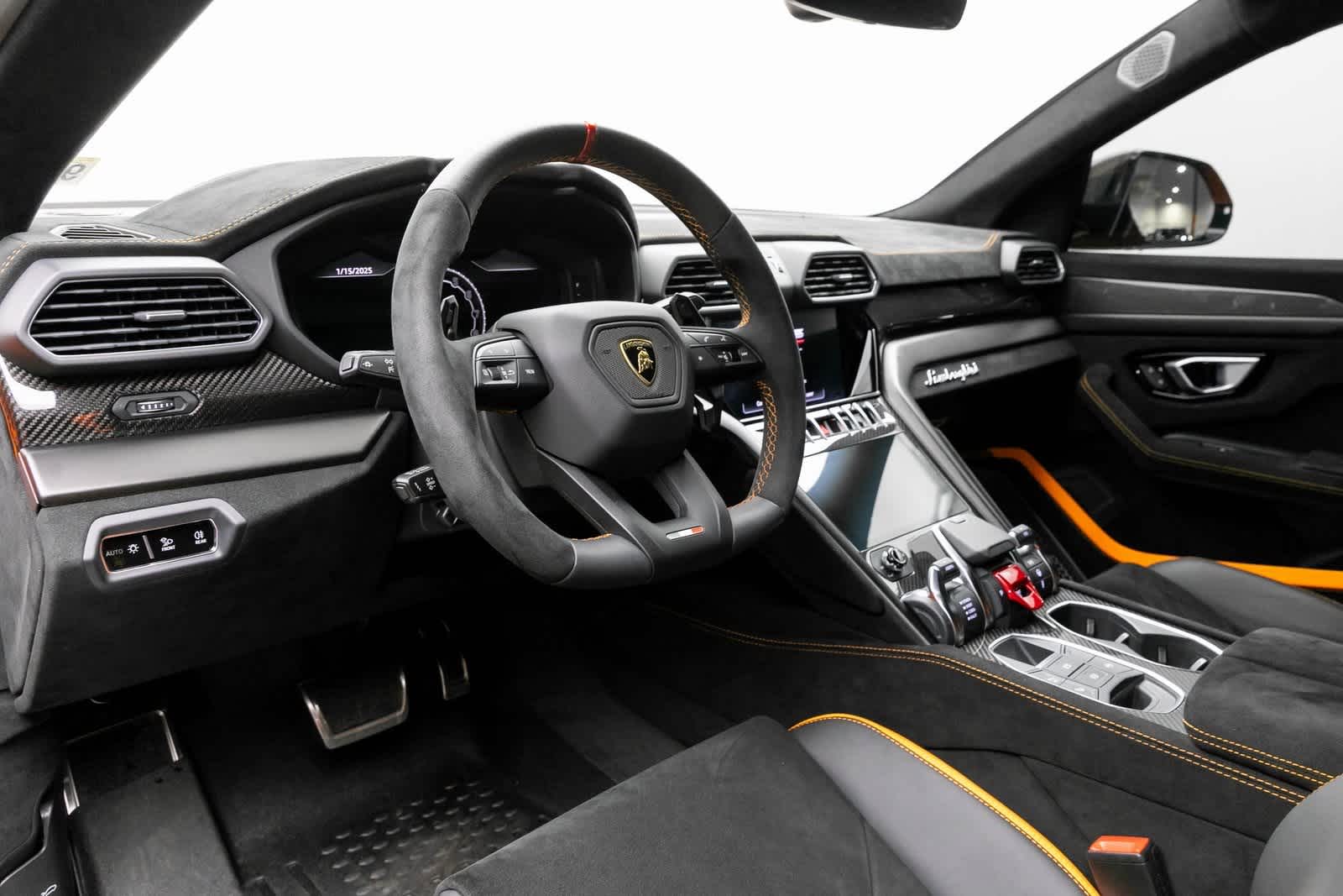 Thumbnail: 2024 Lamborghini Urus - 2