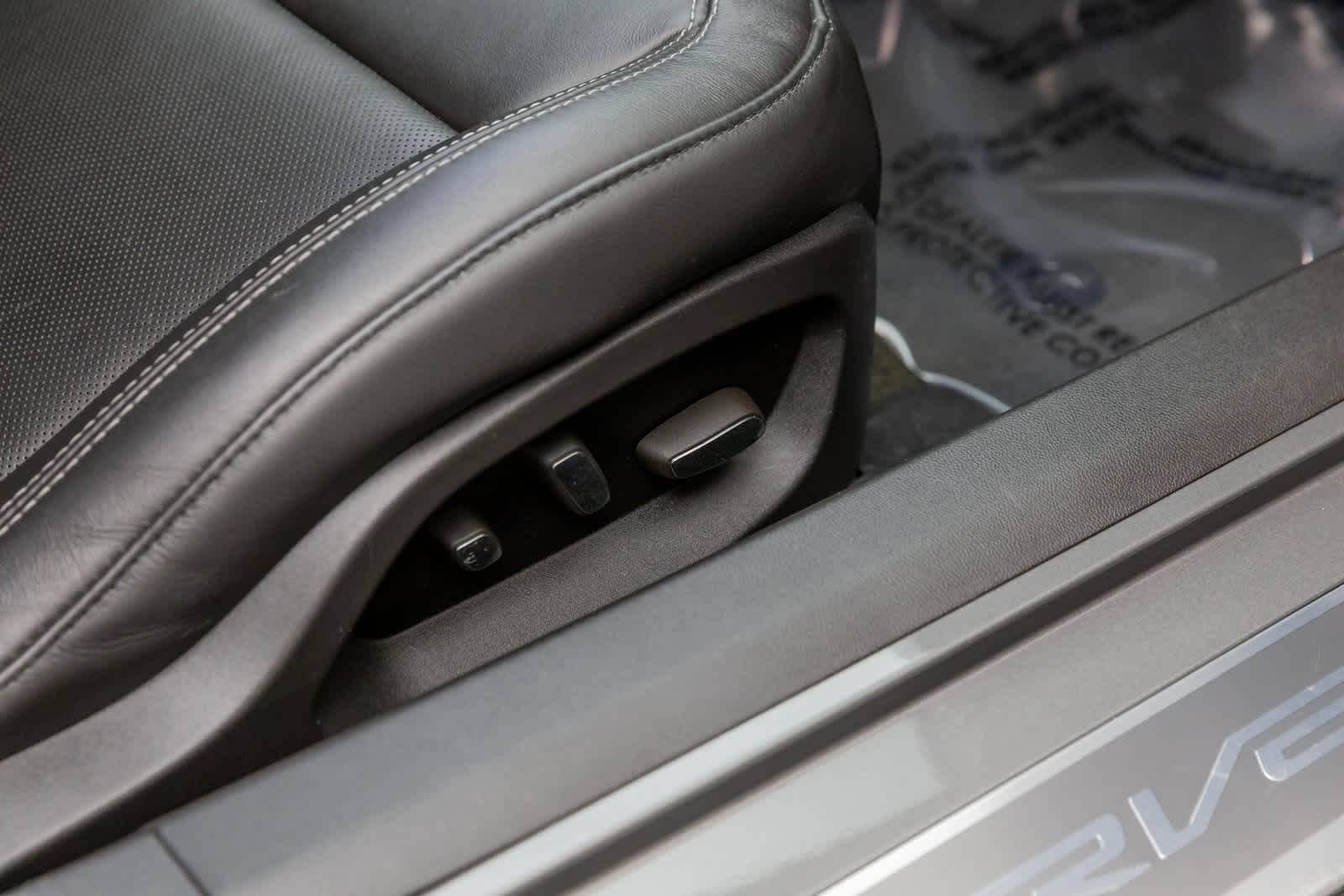 Thumbnail: 2015 Chevrolet Corvette - 43