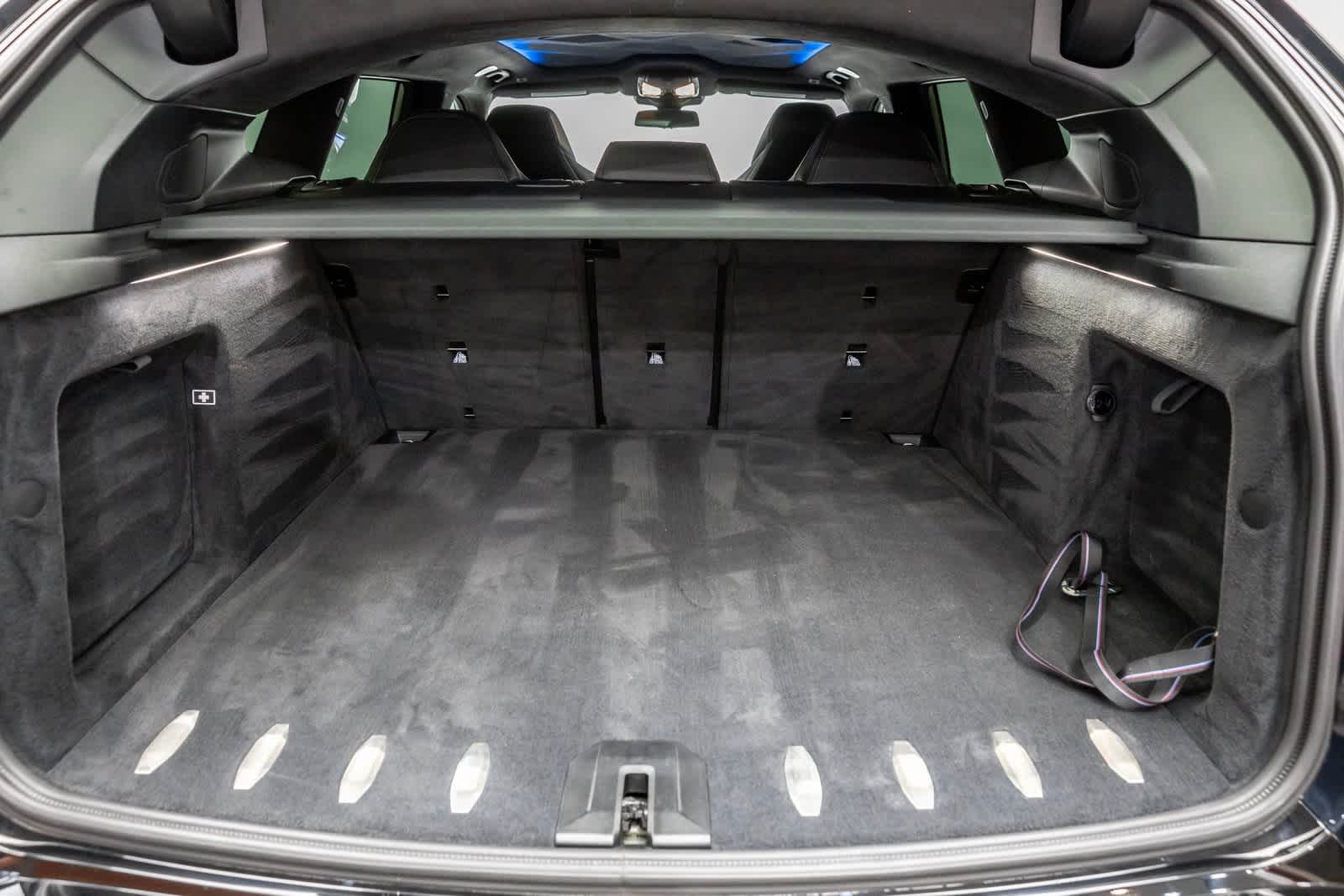 Thumbnail: 2024 BMW XM - 23