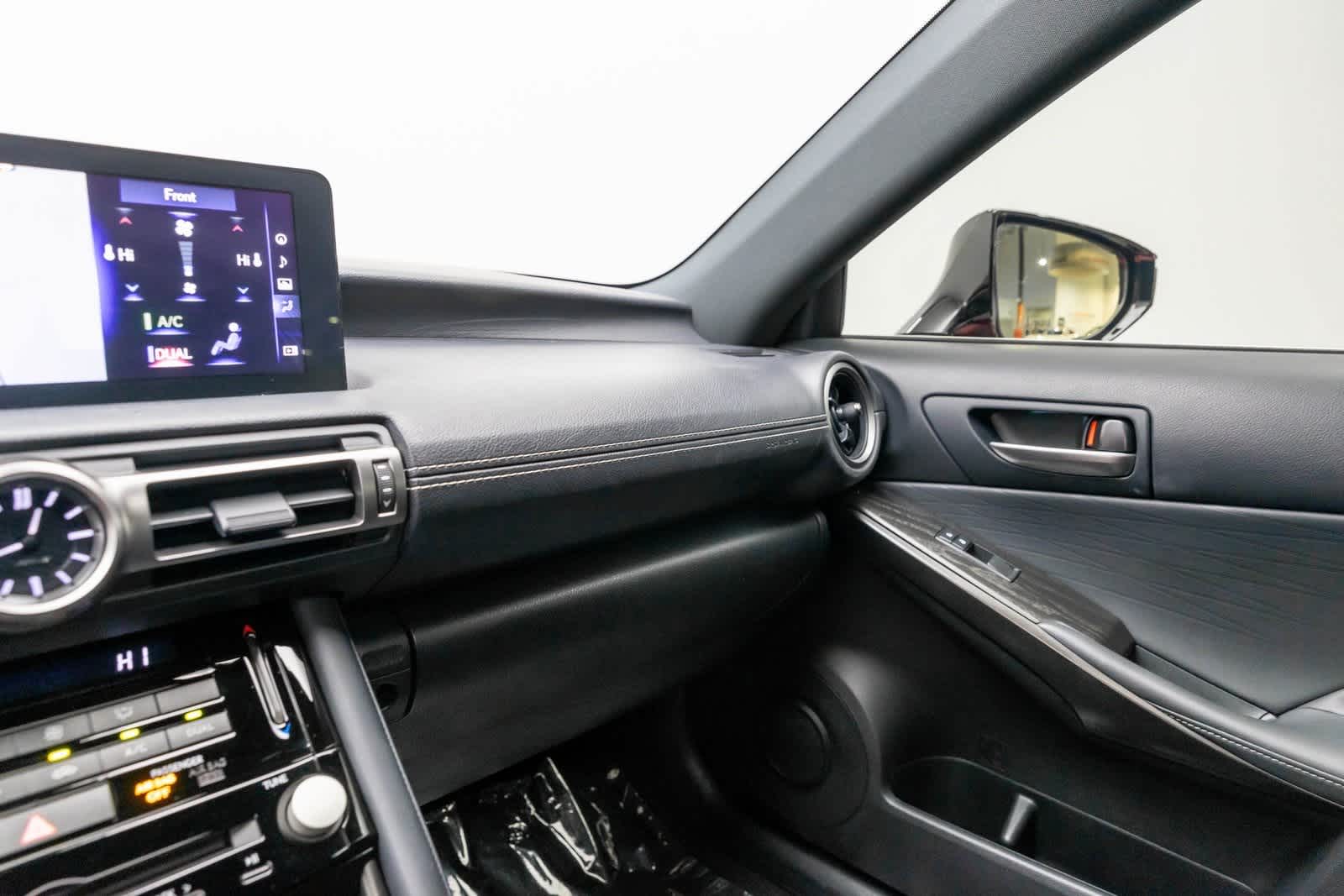 Thumbnail: 2021 Lexus IS - 38