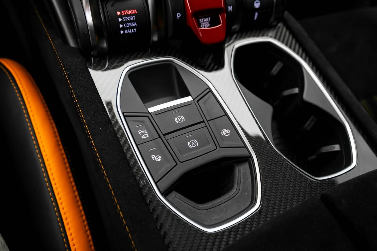 Thumbnail: 2024 Lamborghini Urus - 35