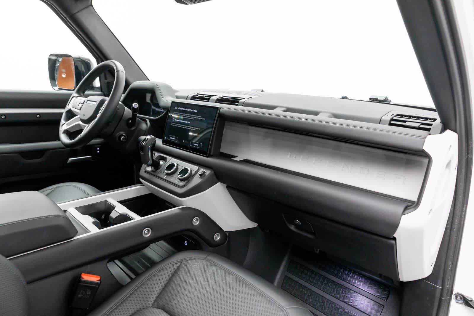 Thumbnail: 2025 Land Rover Defender - 42