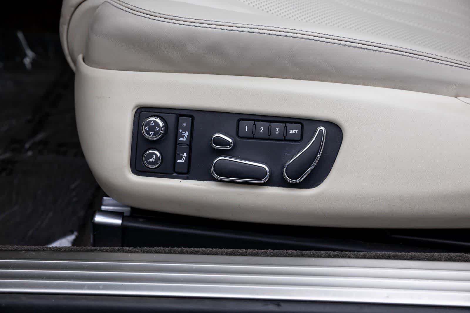 Thumbnail: 2018 Bentley Continental - 26