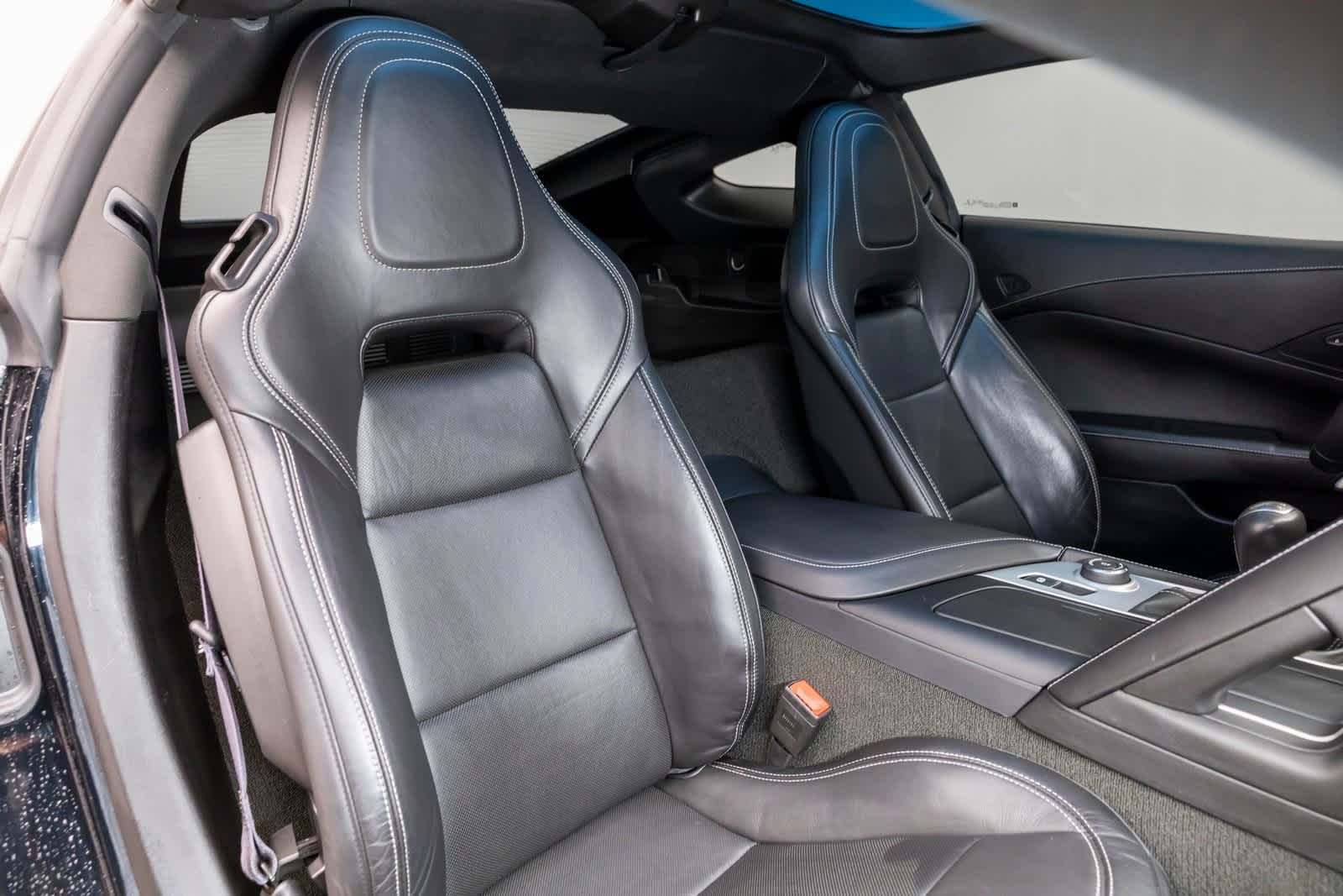 Thumbnail: 2014 Chevrolet Corvette - 13