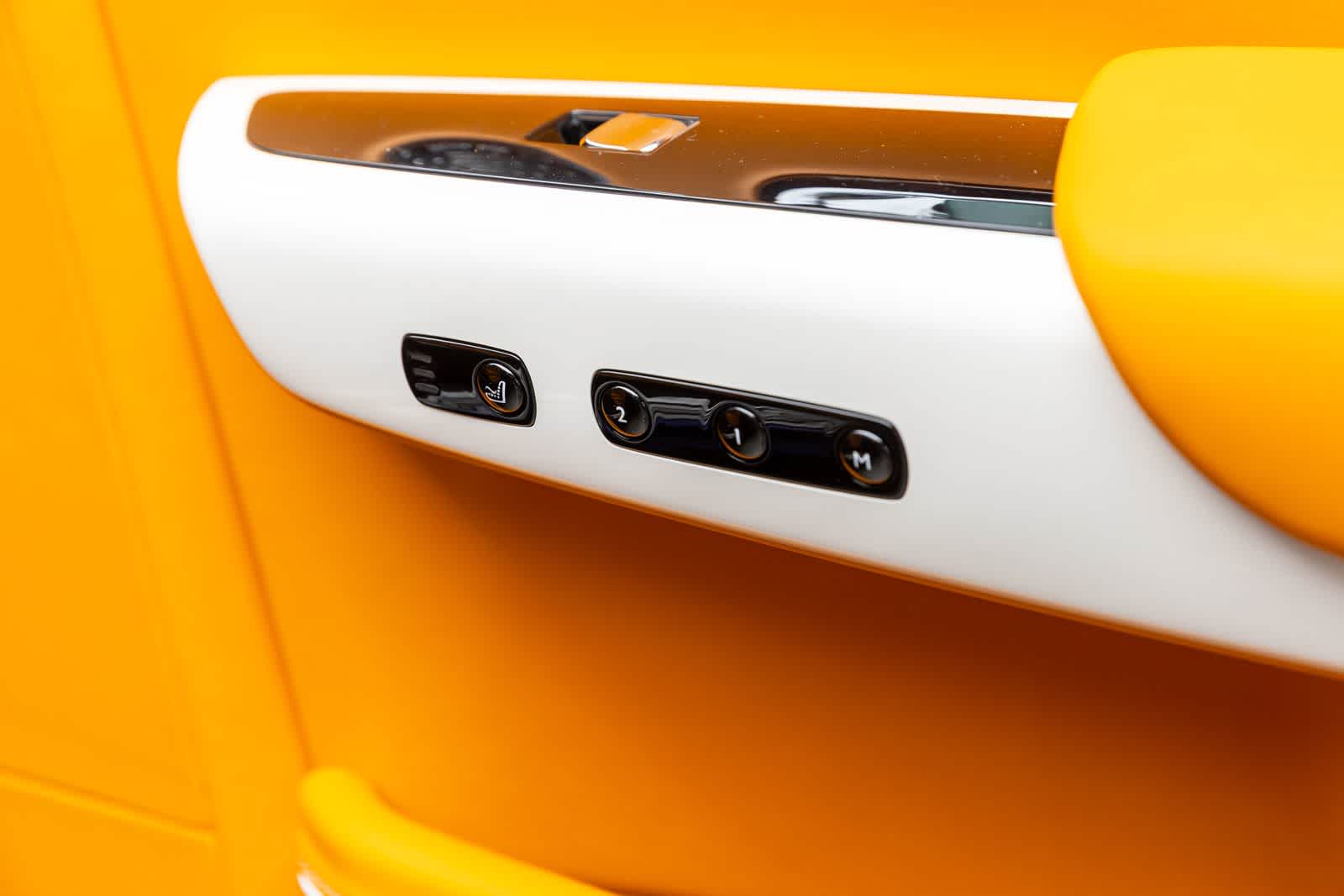 Thumbnail: 2023 Rolls-Royce Phantom - 40