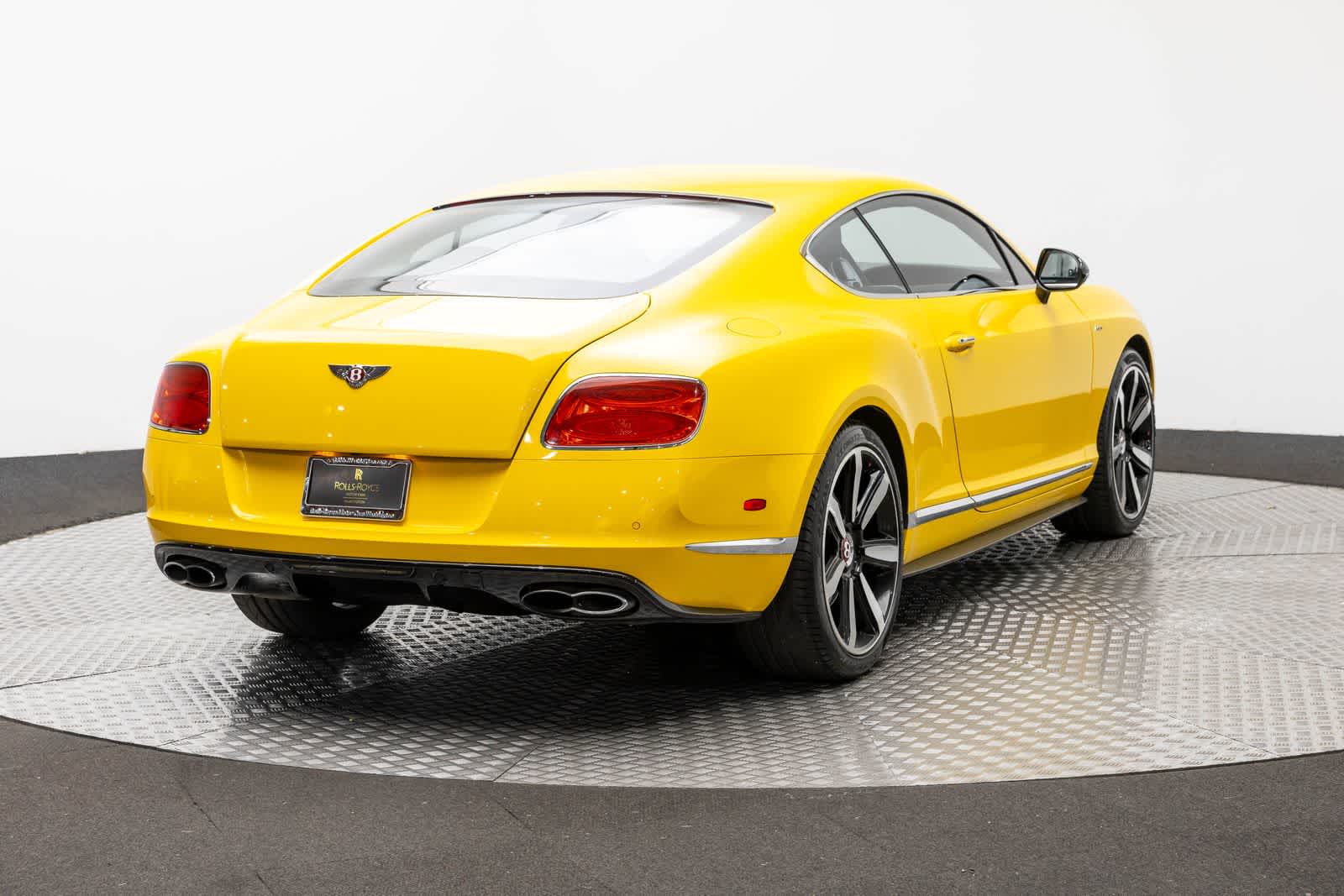 Thumbnail: 2014 Bentley Continental - 24