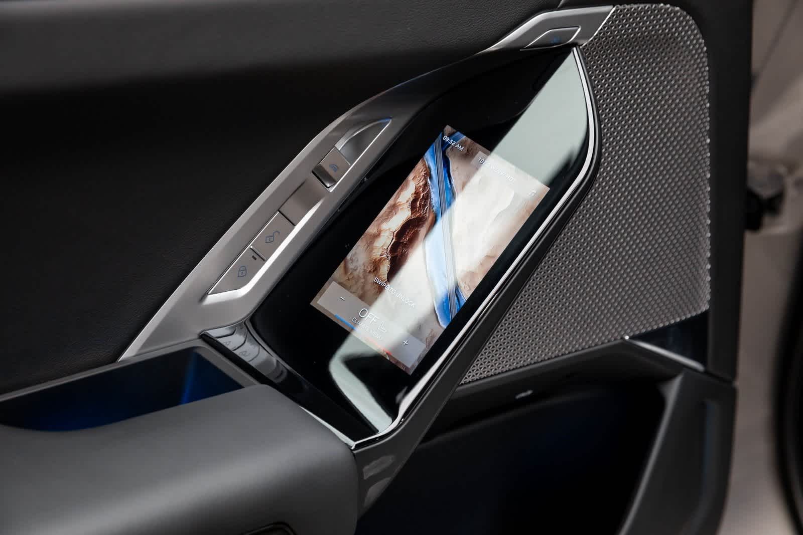 Thumbnail: 2024 BMW 7 Series - 42