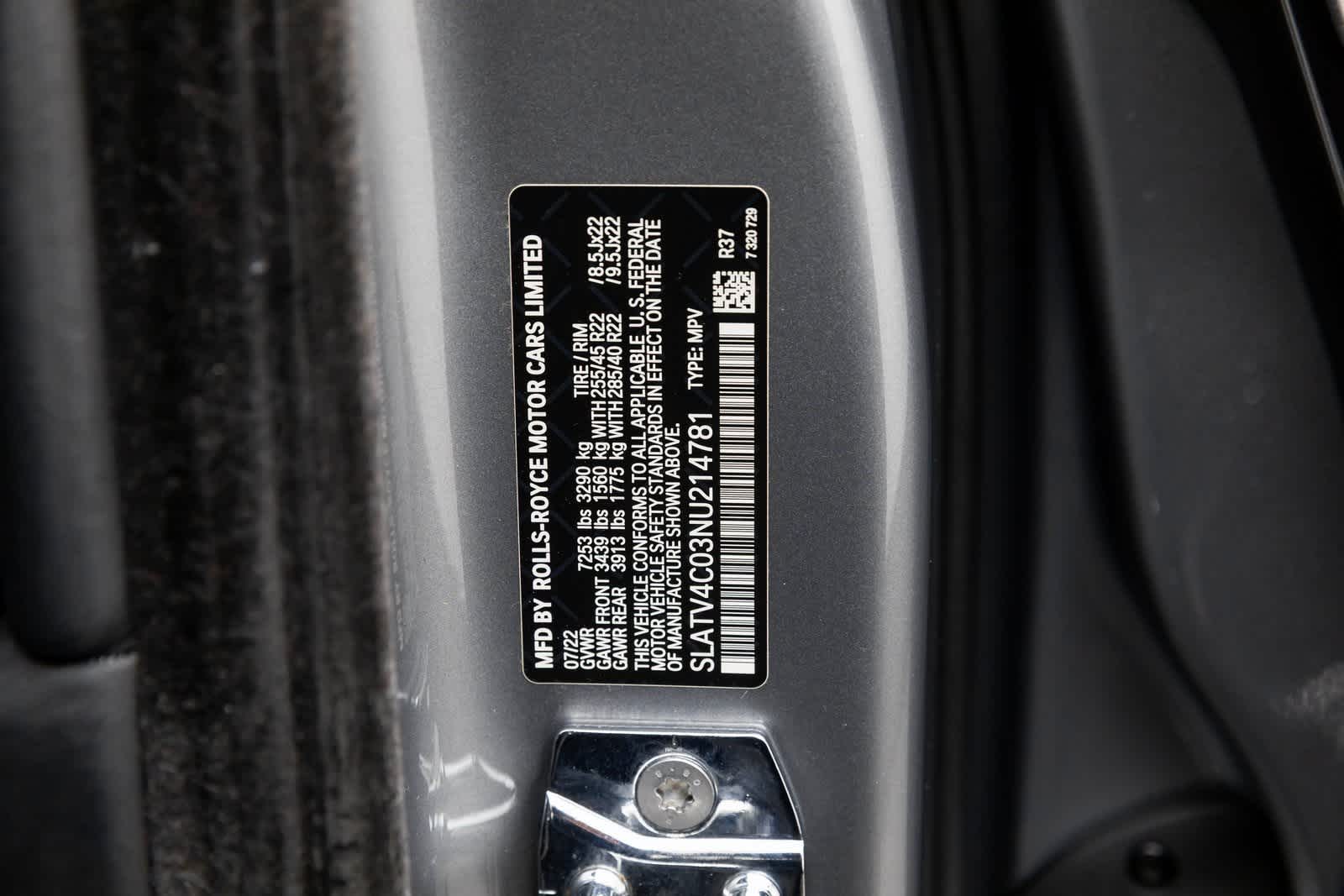 Thumbnail: 2022 Rolls-Royce Cullinan - 16