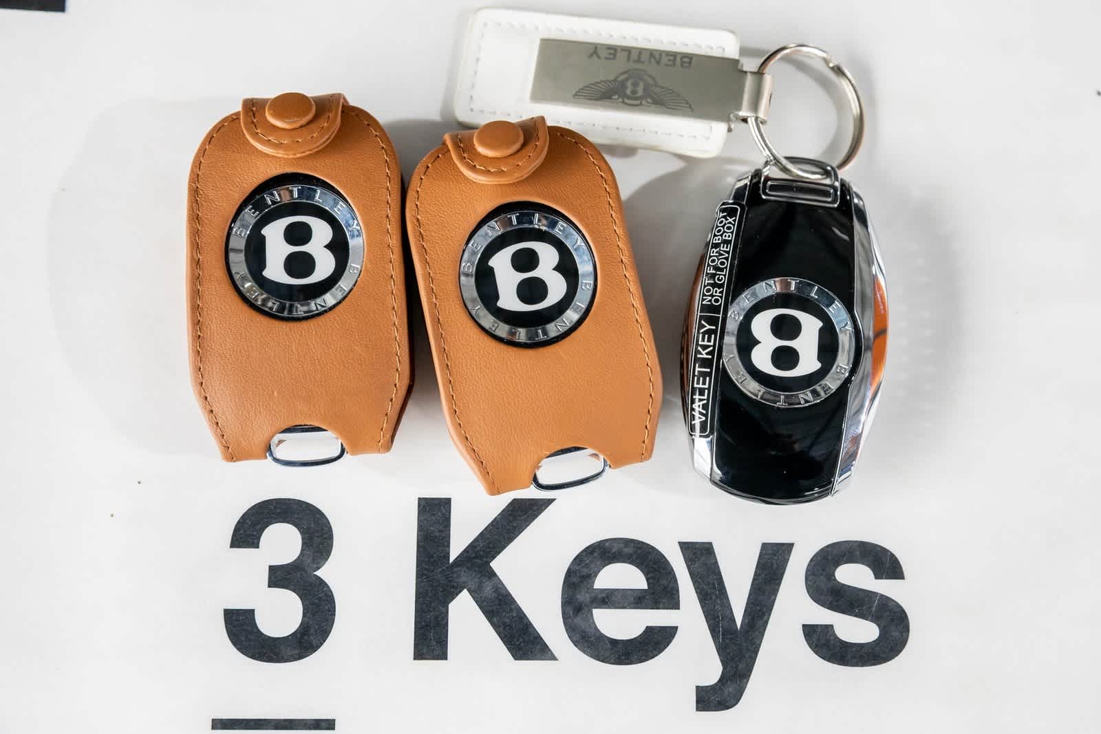 Thumbnail: 2023 Bentley Flying Spur - 24