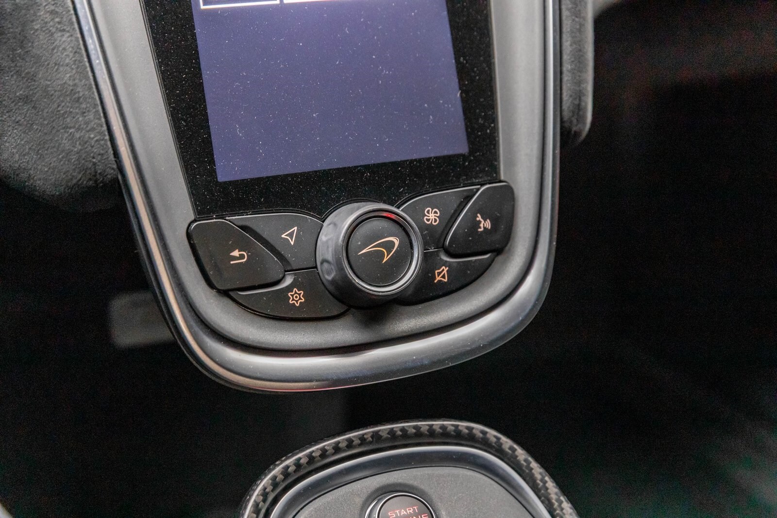 Thumbnail: 2020 Mclaren  - 33