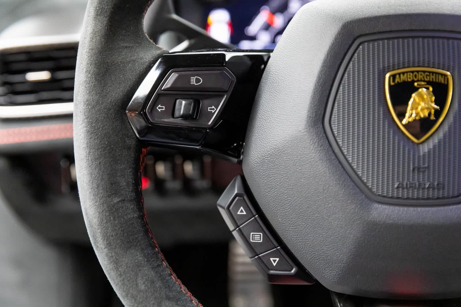 Thumbnail: 2022 Lamborghini Huracan - 30