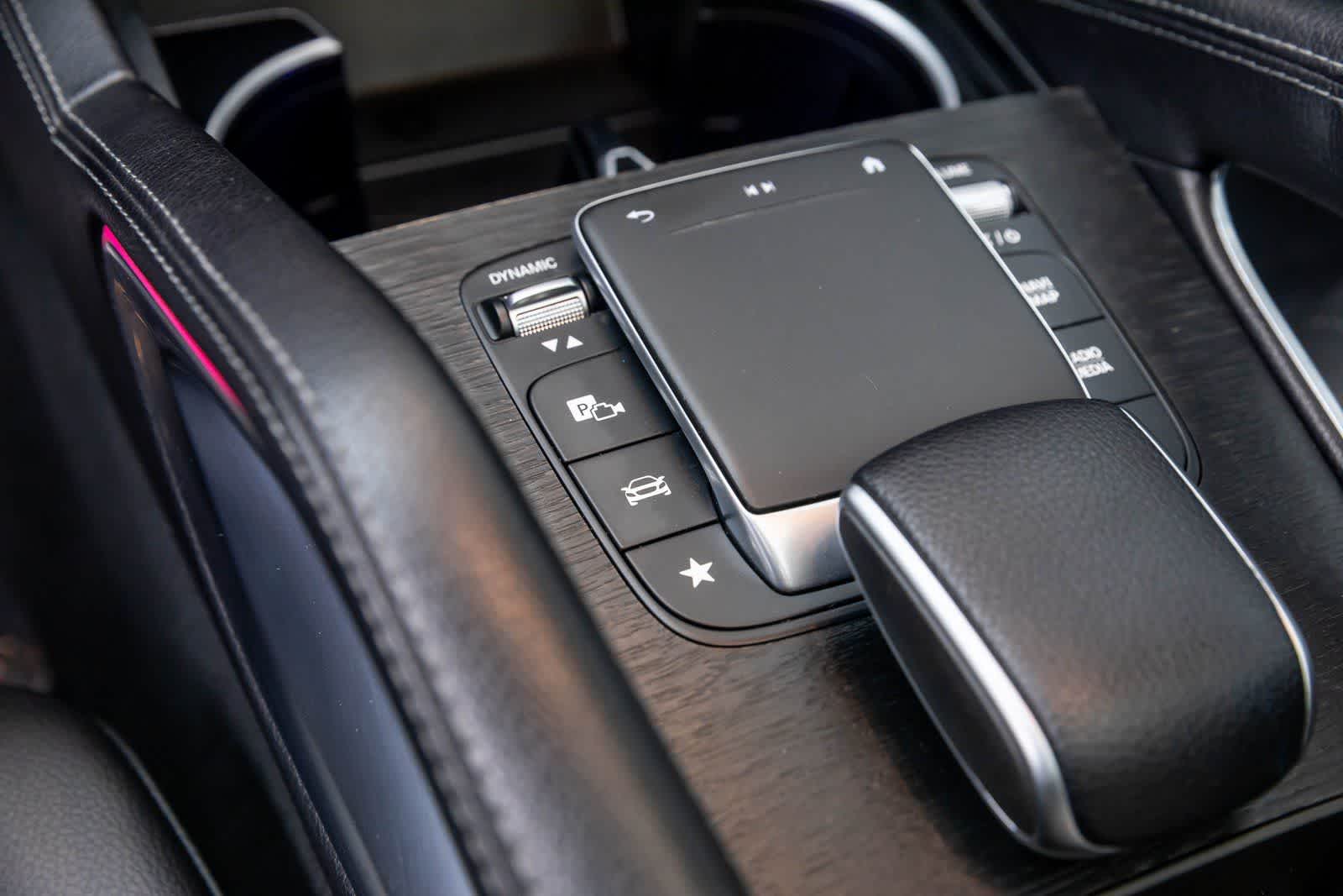 Thumbnail: 2022 Mercedes-Benz GLE - 31