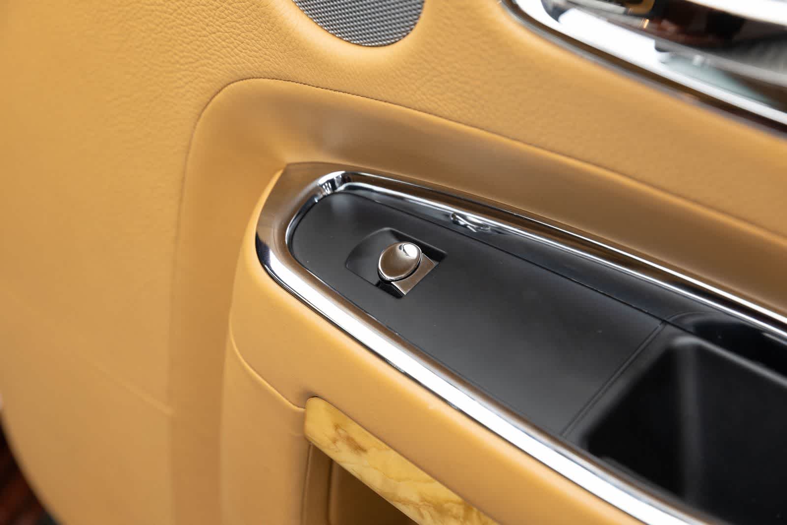 Thumbnail: 2013 Rolls-Royce Ghost - 41