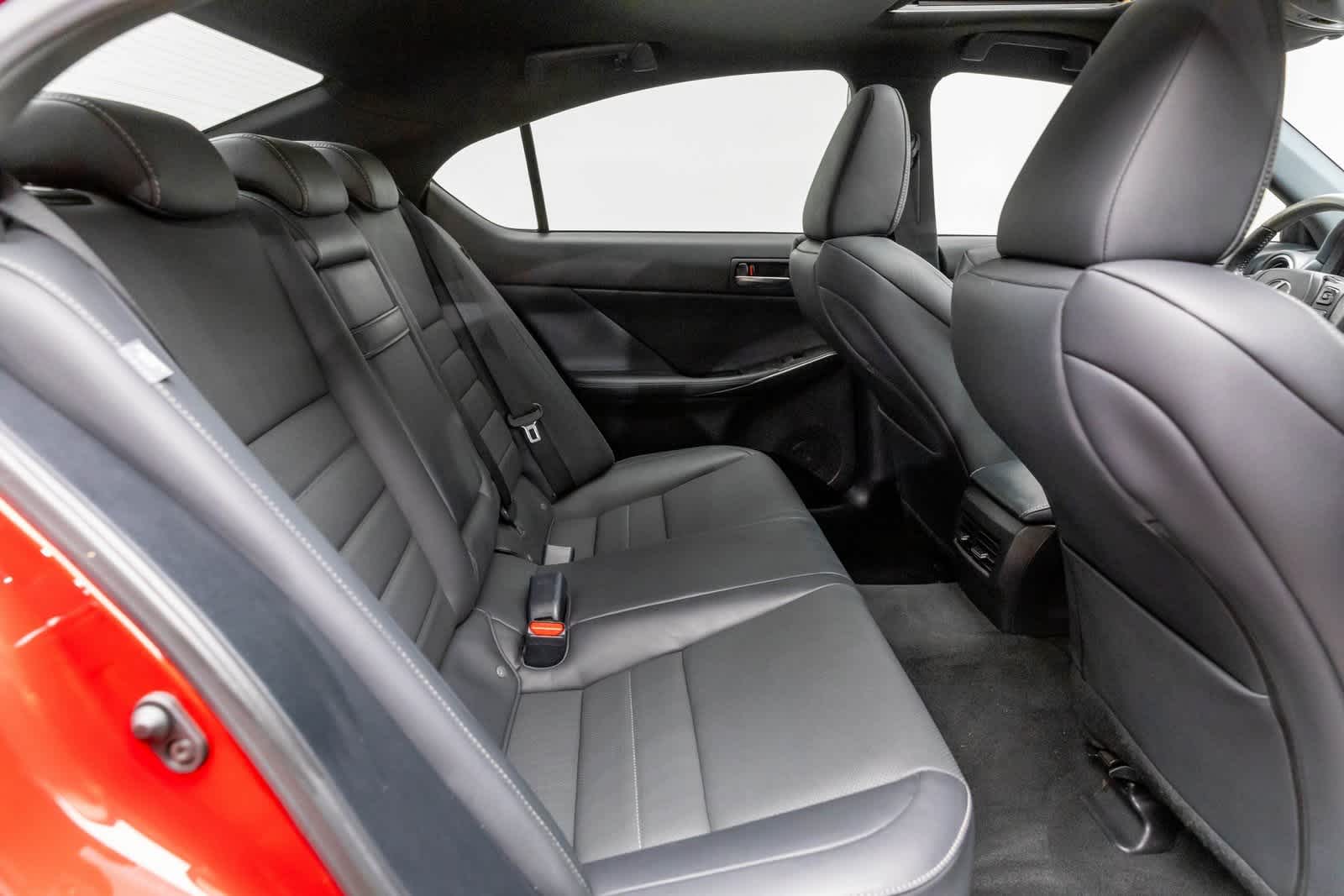 Thumbnail: 2021 Lexus IS - 13