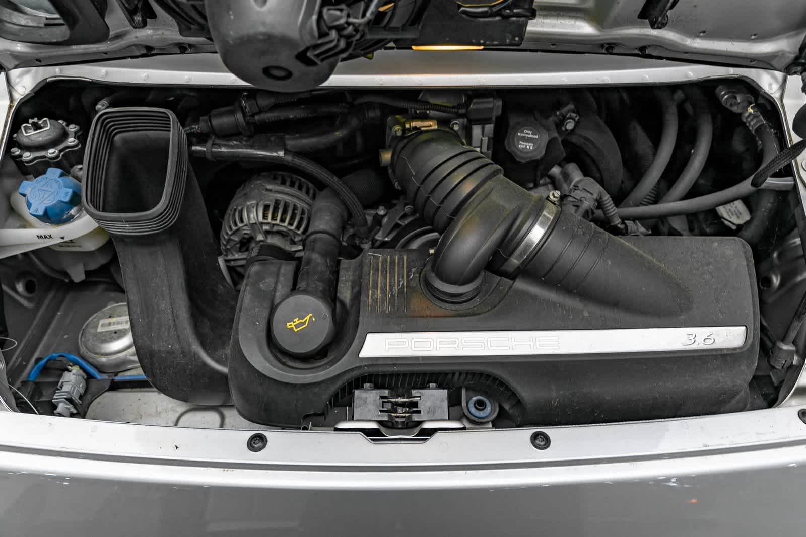 Thumbnail: 2007 Porsche 911 - 9