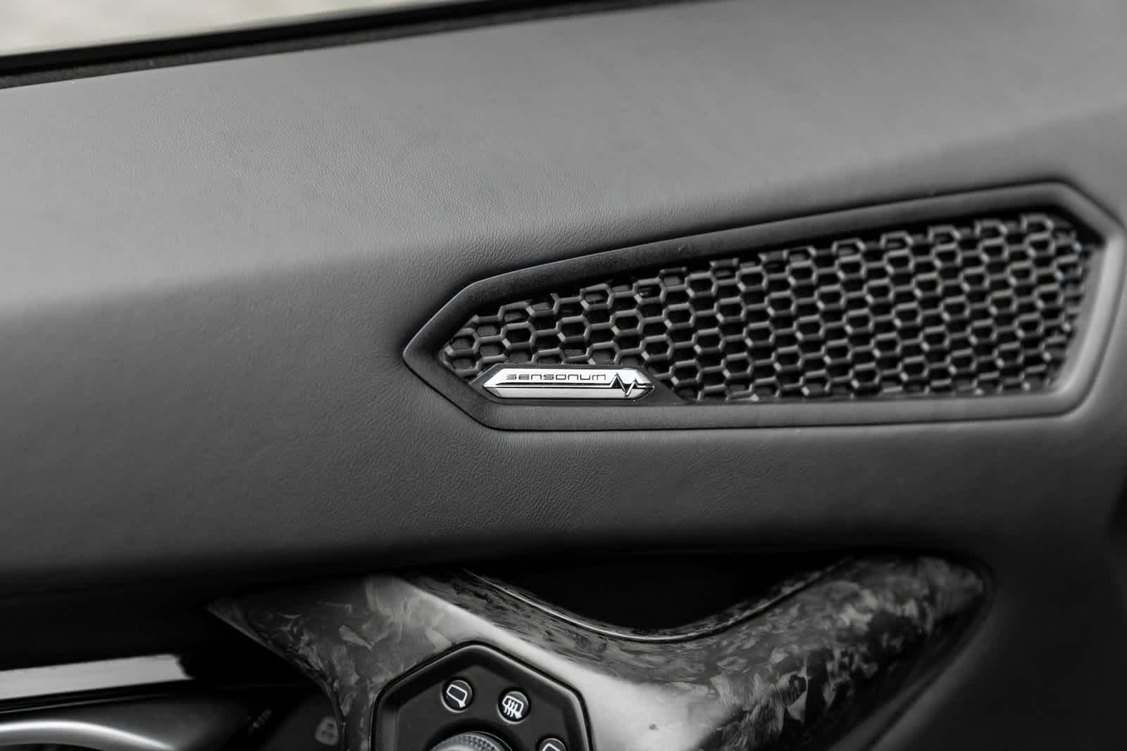 Thumbnail: 2022 Lamborghini Huracan - 23