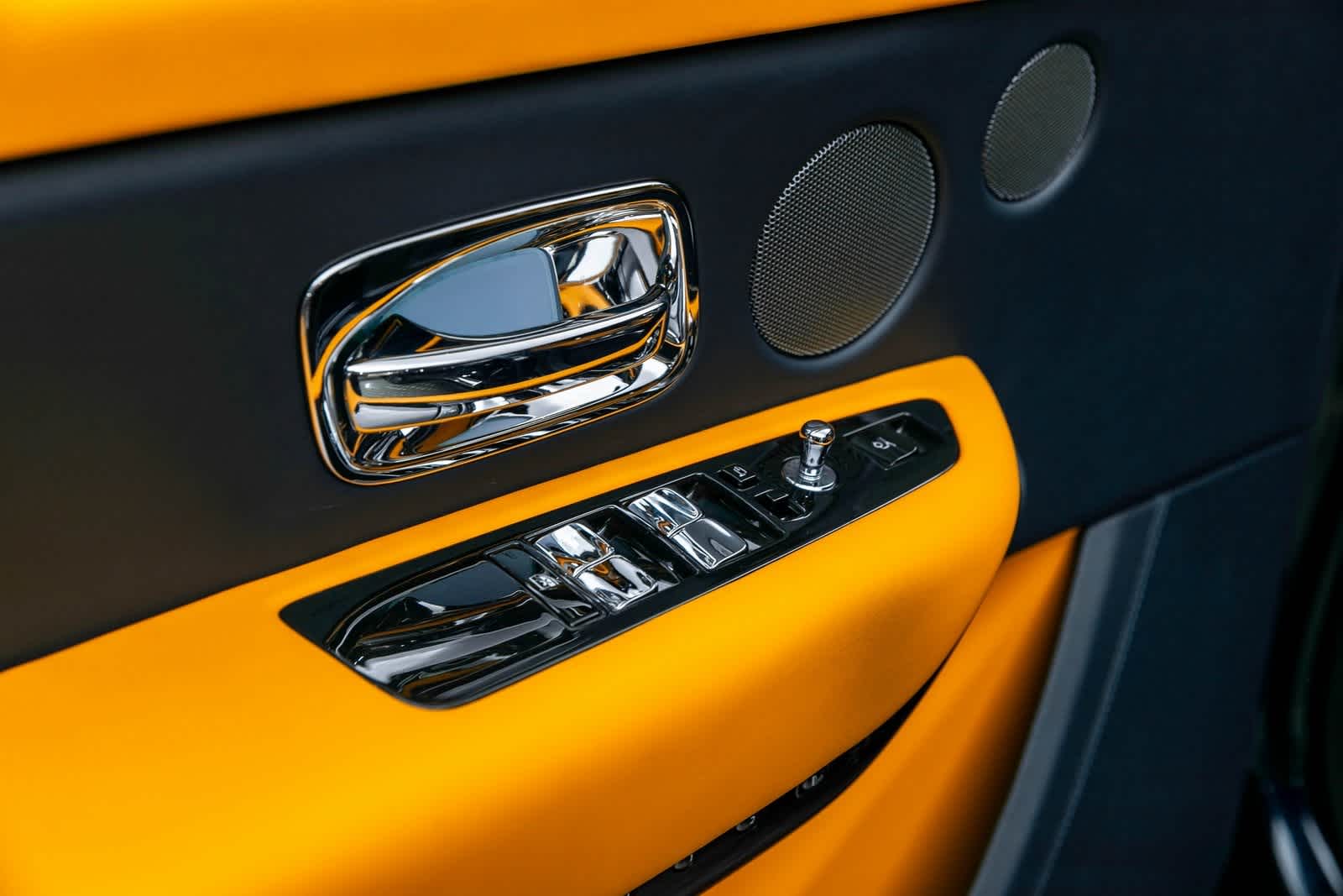 Thumbnail: 2024 Rolls-Royce Cullinan - 9