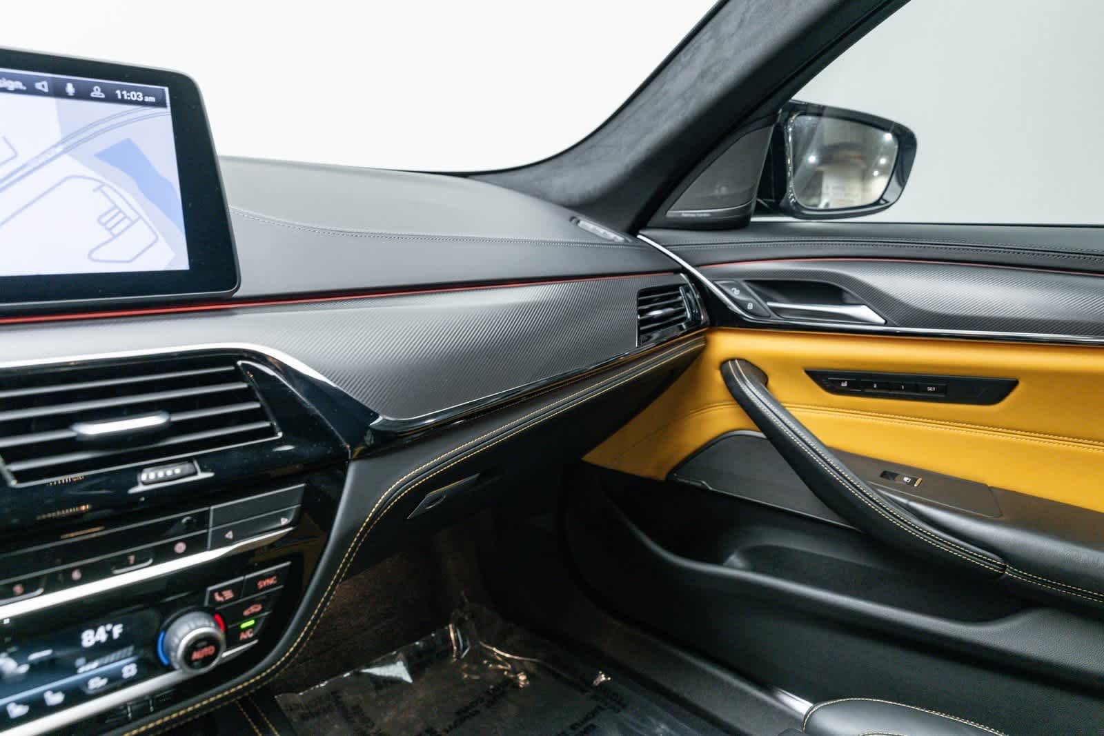 Thumbnail: 2023 BMW M5 - 39