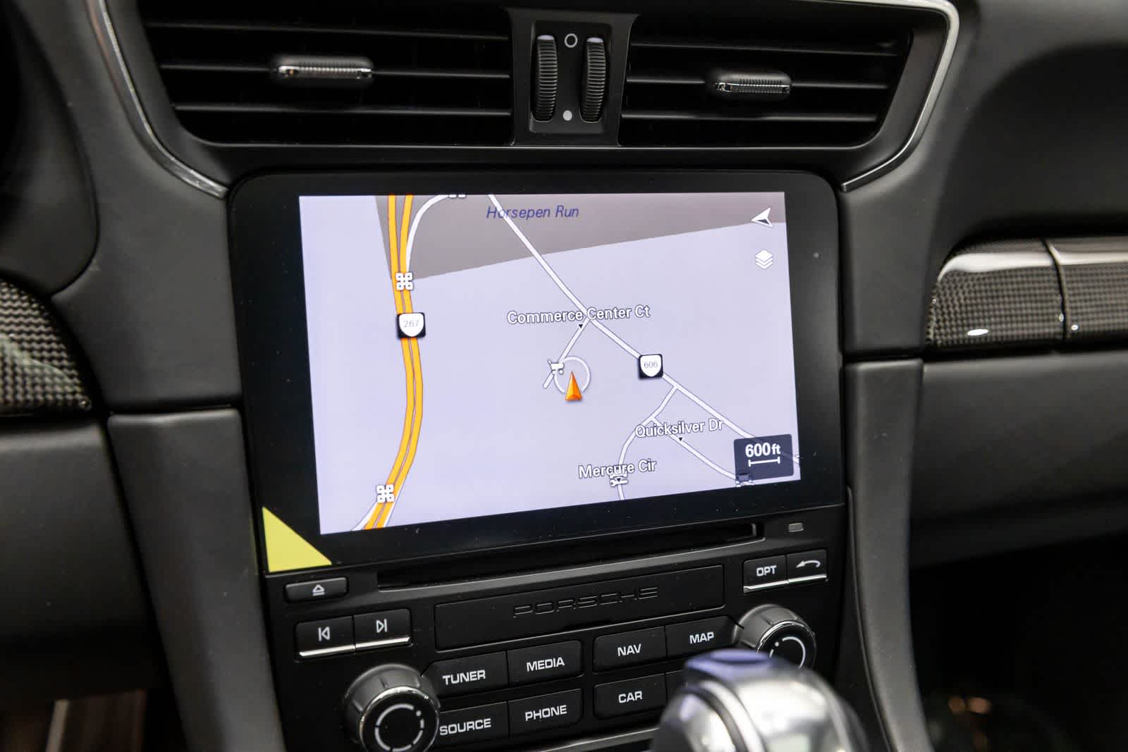 Thumbnail: 2019 Porsche 911 - 35