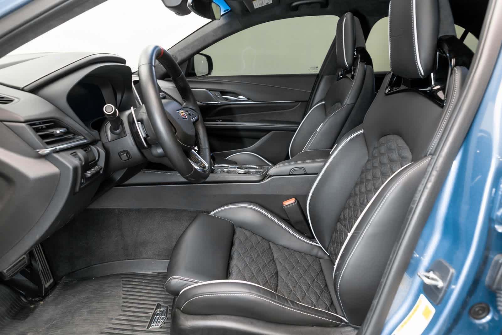 Thumbnail: 2023 Cadillac CT4 - 11