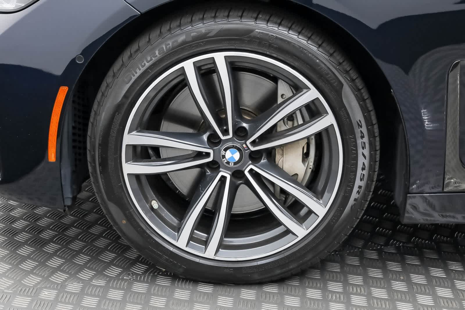 Thumbnail: 2022 BMW 7 Series - 7