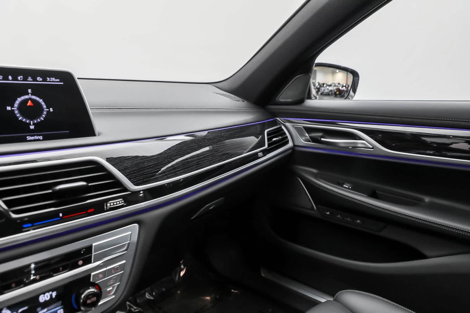 Thumbnail: 2022 BMW 7 Series - 38