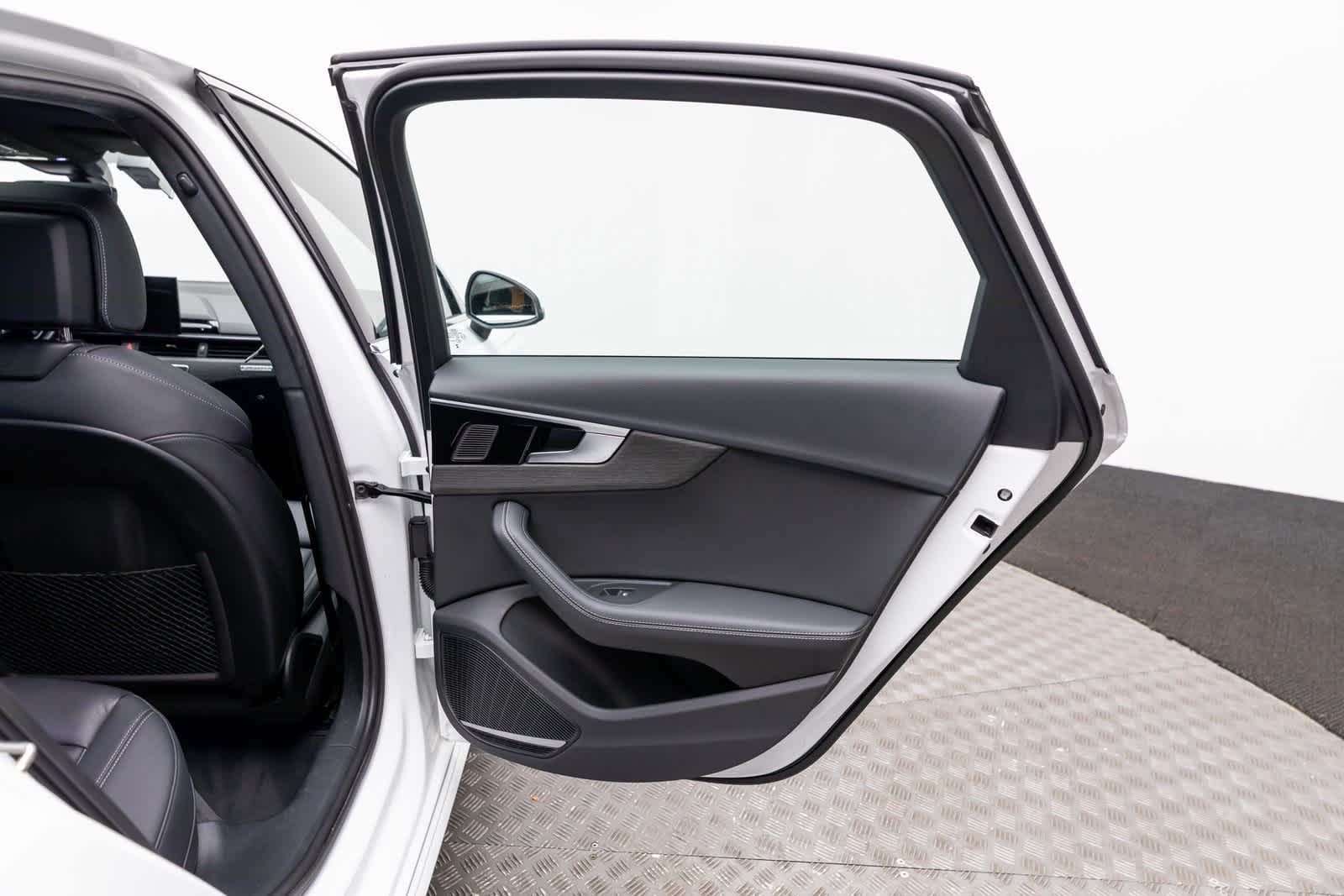 Thumbnail: 2024 Audi A4 - 39