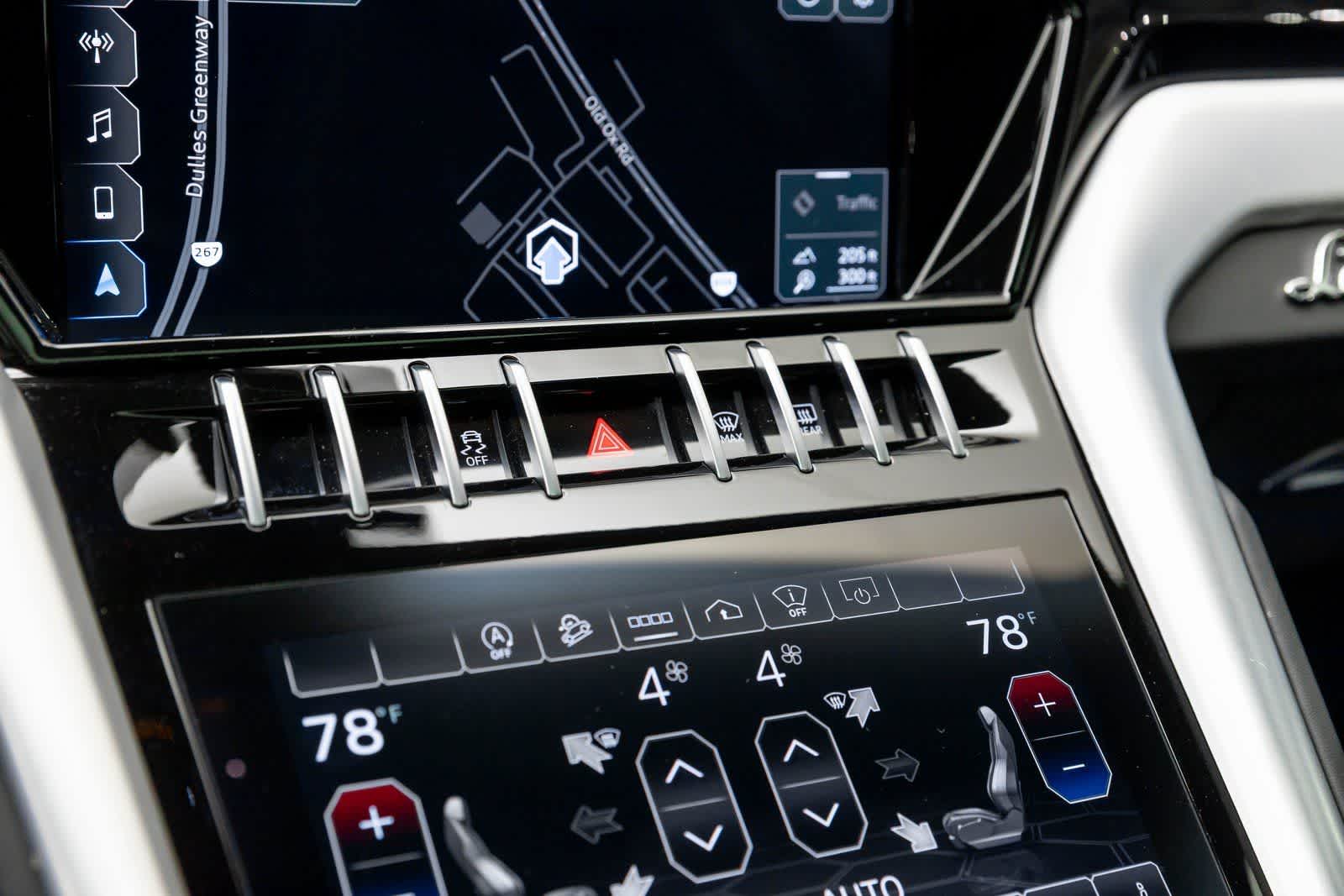 Thumbnail: 2022 Lamborghini Urus - 34