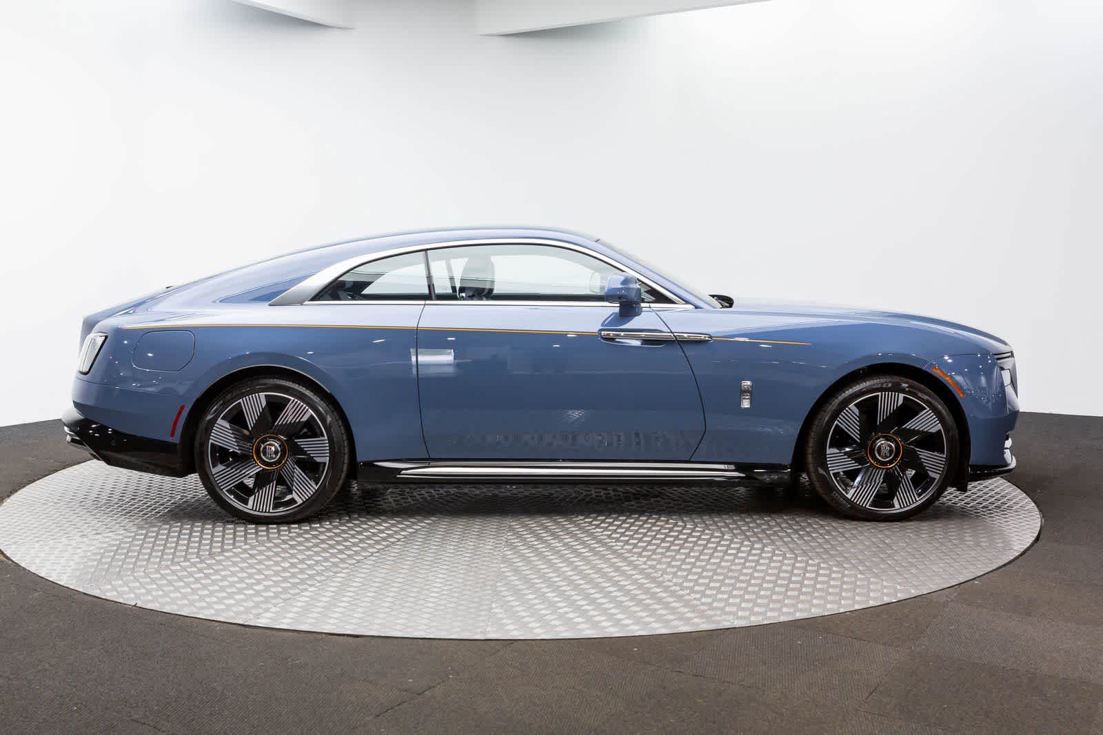 Thumbnail: 2024 Rolls-Royce Spectre - 46