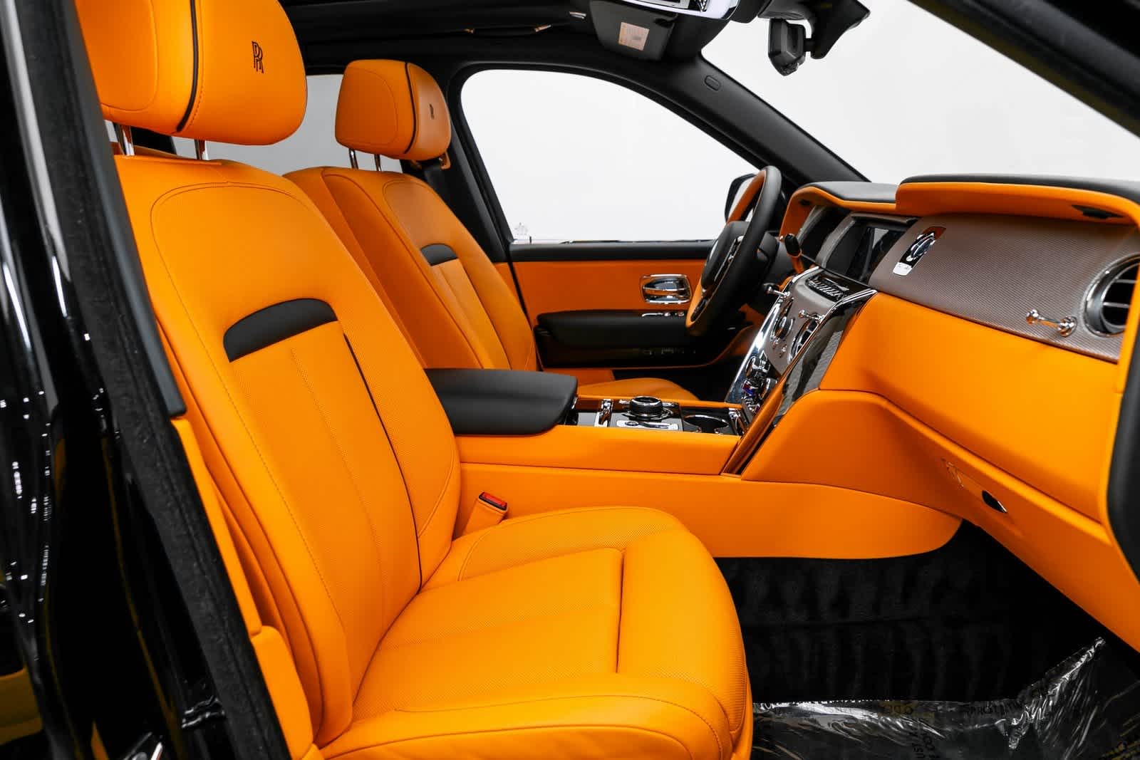 Thumbnail: 2024 Rolls-Royce Cullinan - 50
