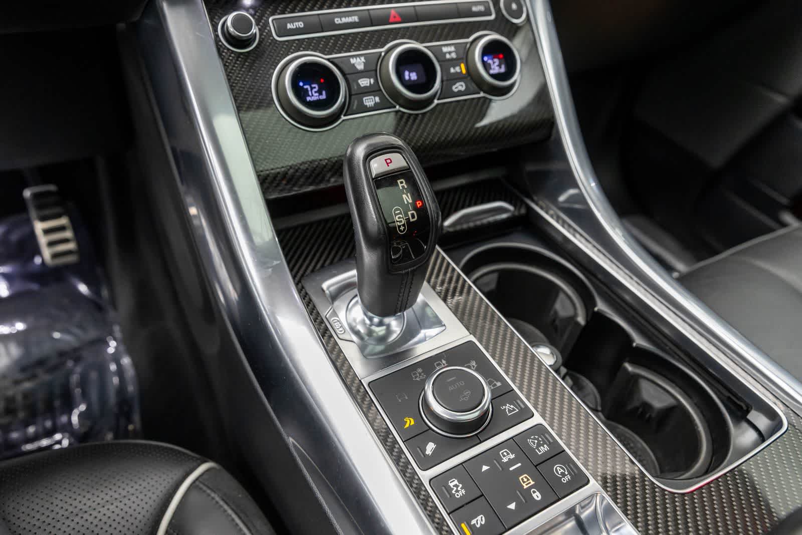 Thumbnail: 2017 Land Rover Range Rover Sport - 21