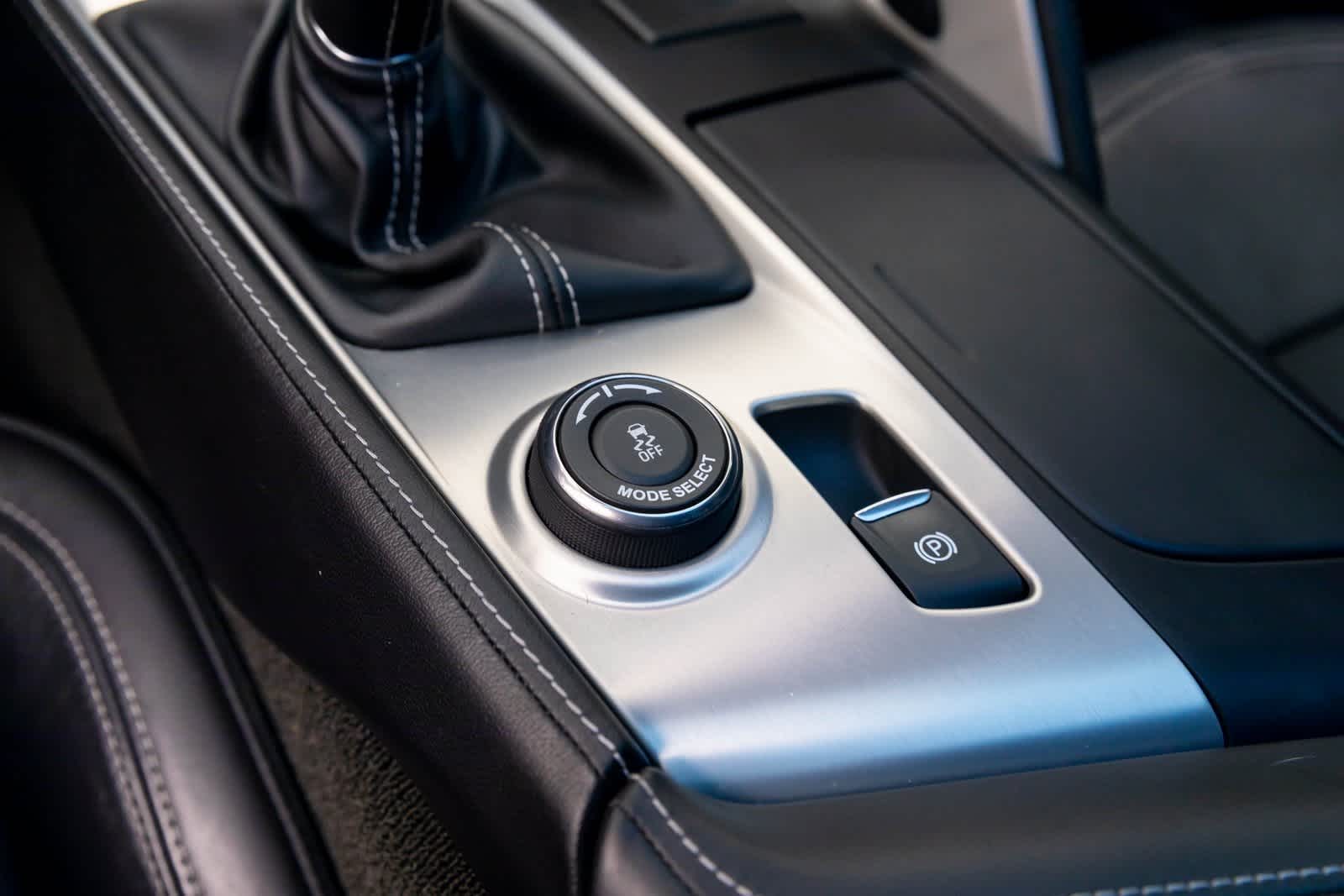 Thumbnail: 2014 Chevrolet Corvette - 33