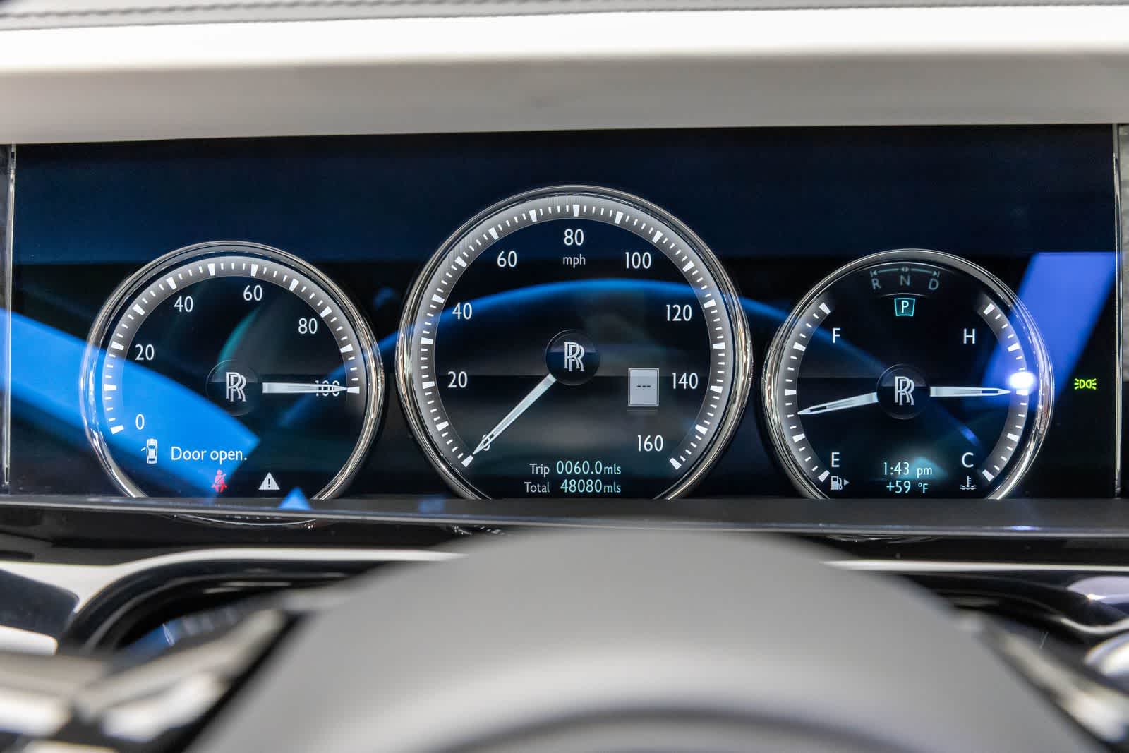 Thumbnail: 2020 Rolls-Royce Phantom - 24