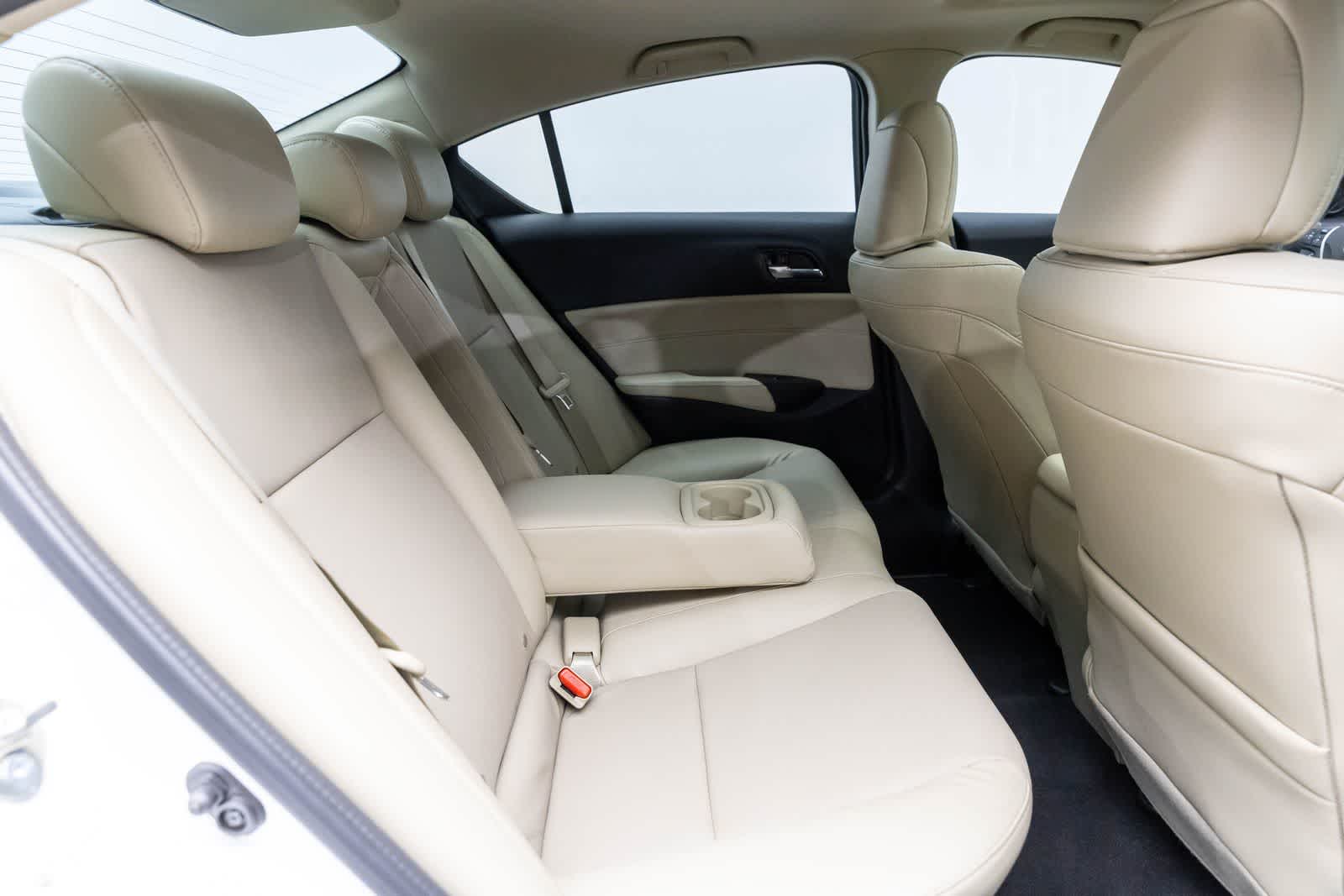 Thumbnail: 2018 Acura ILX - 13