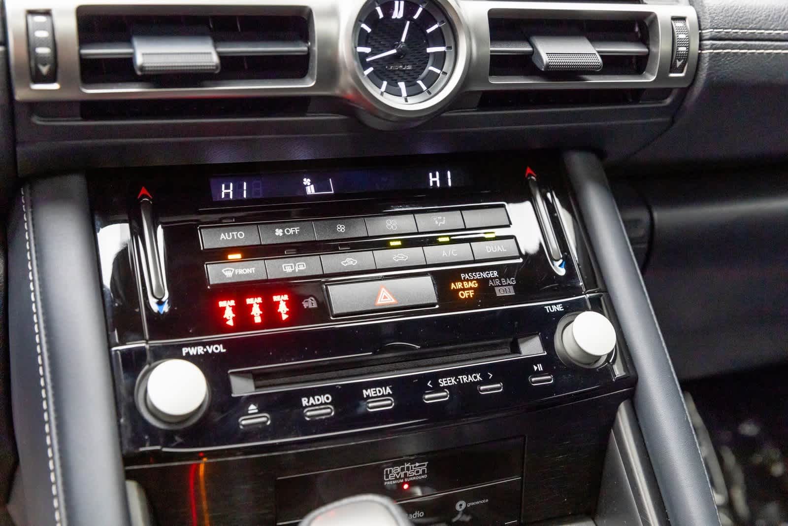 Thumbnail: 2021 Lexus IS - 33