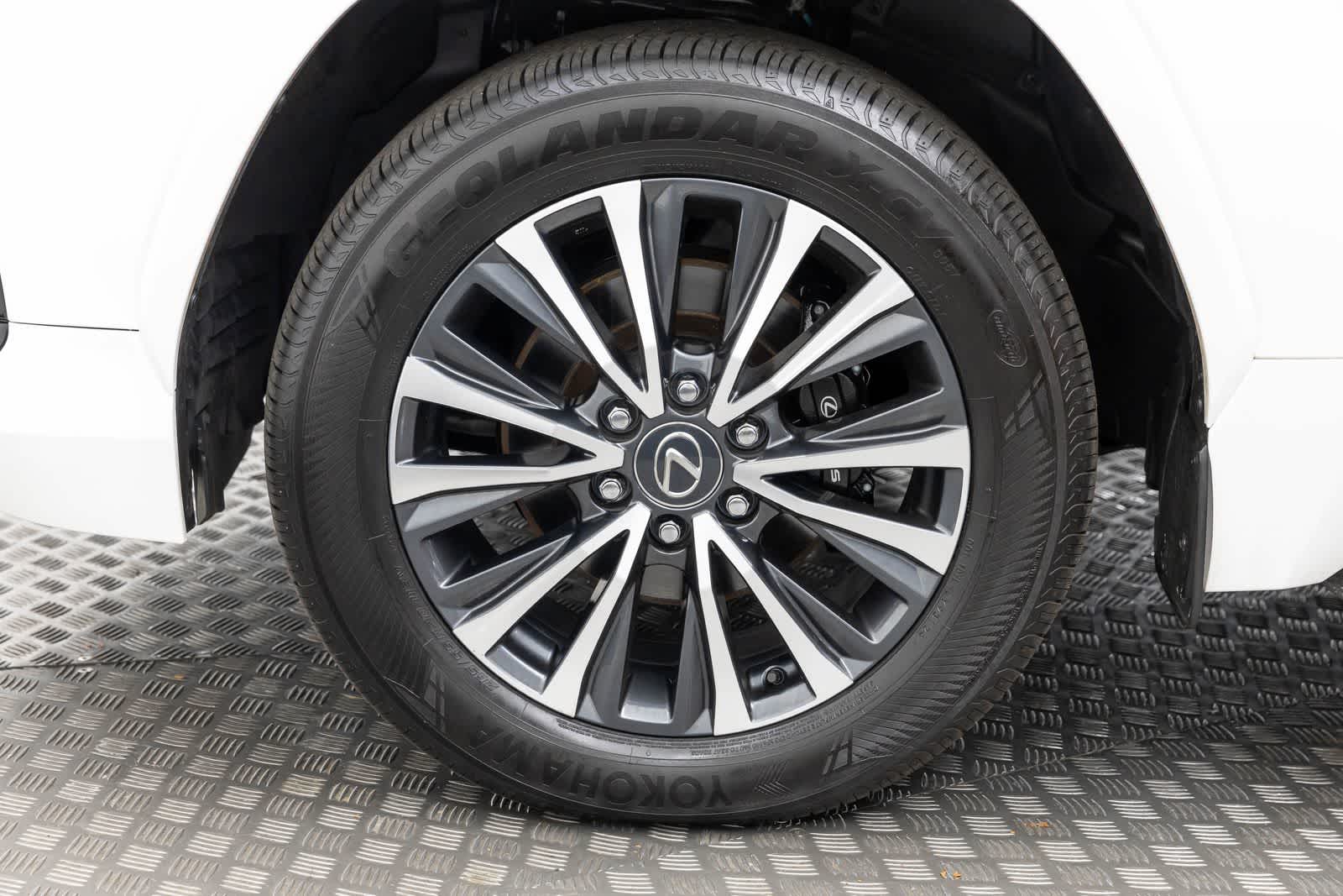 Thumbnail: 2024 Lexus LX - 8
