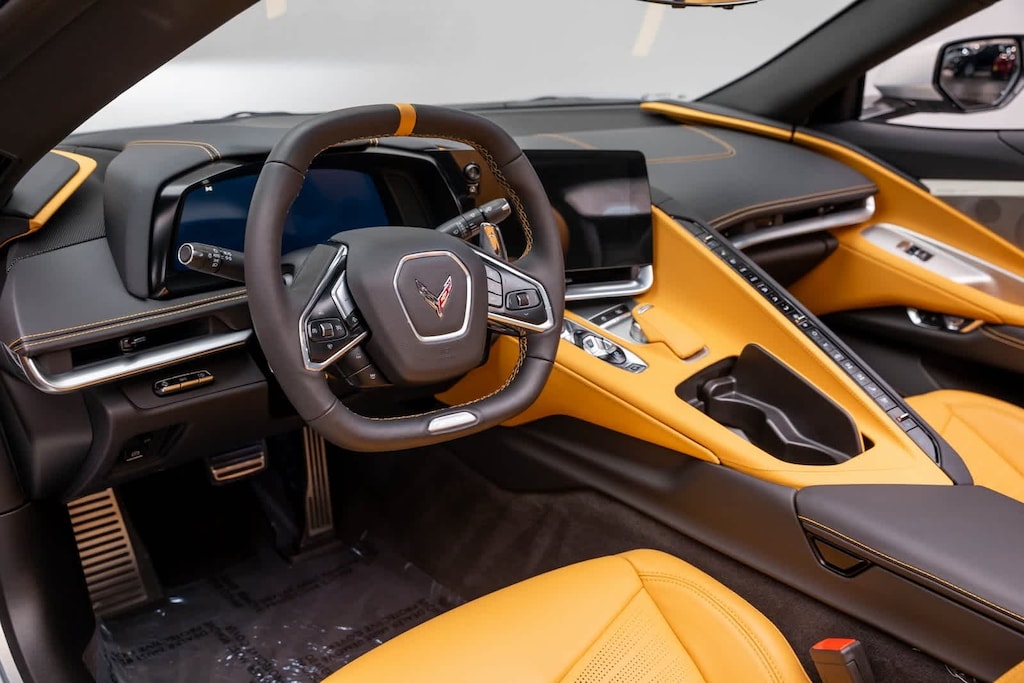 Used 2024 Chevrolet Corvette Stingray Z06 w/2LZ Convertible