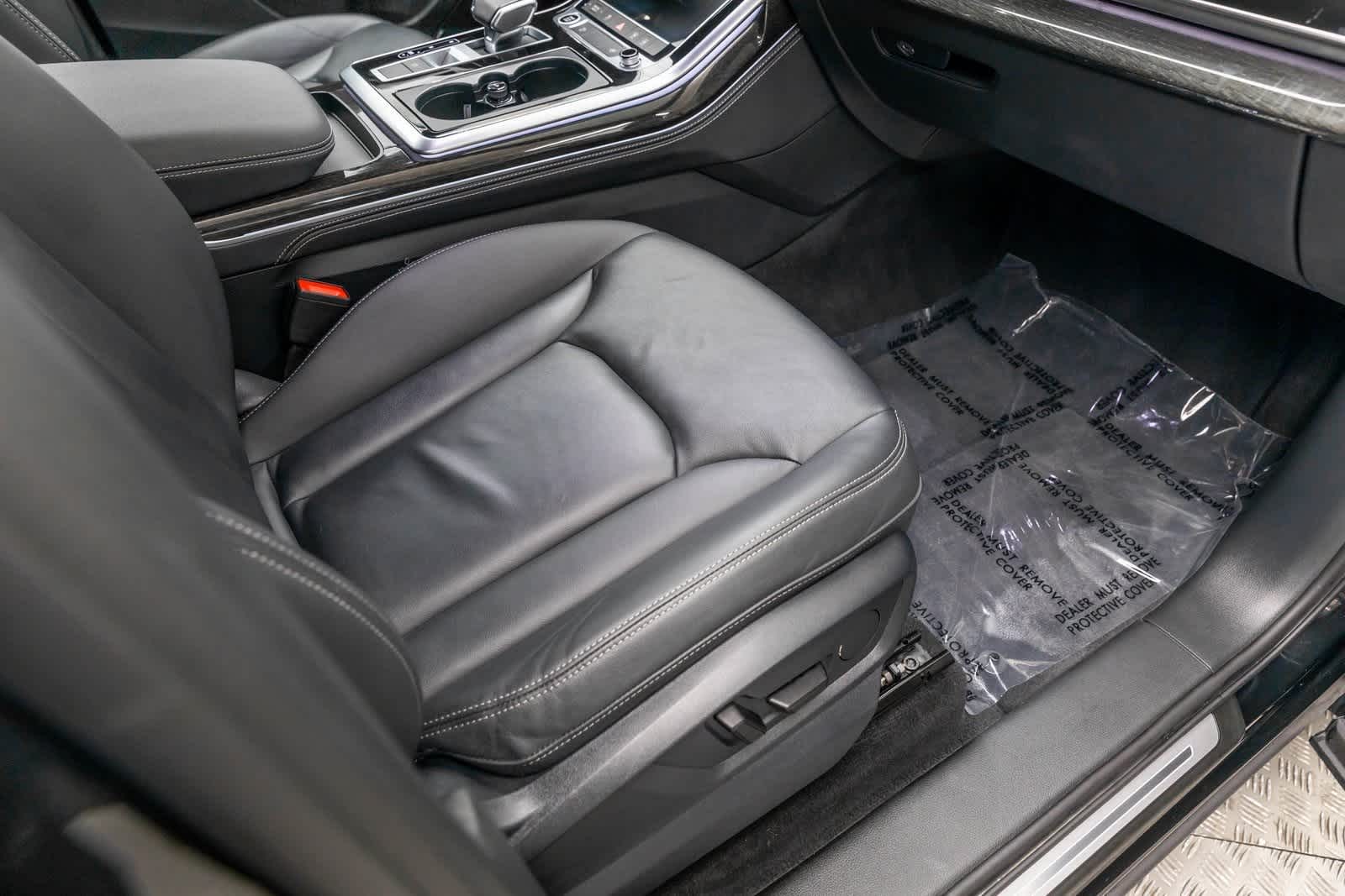 Thumbnail: 2025 Audi Q7 - 43