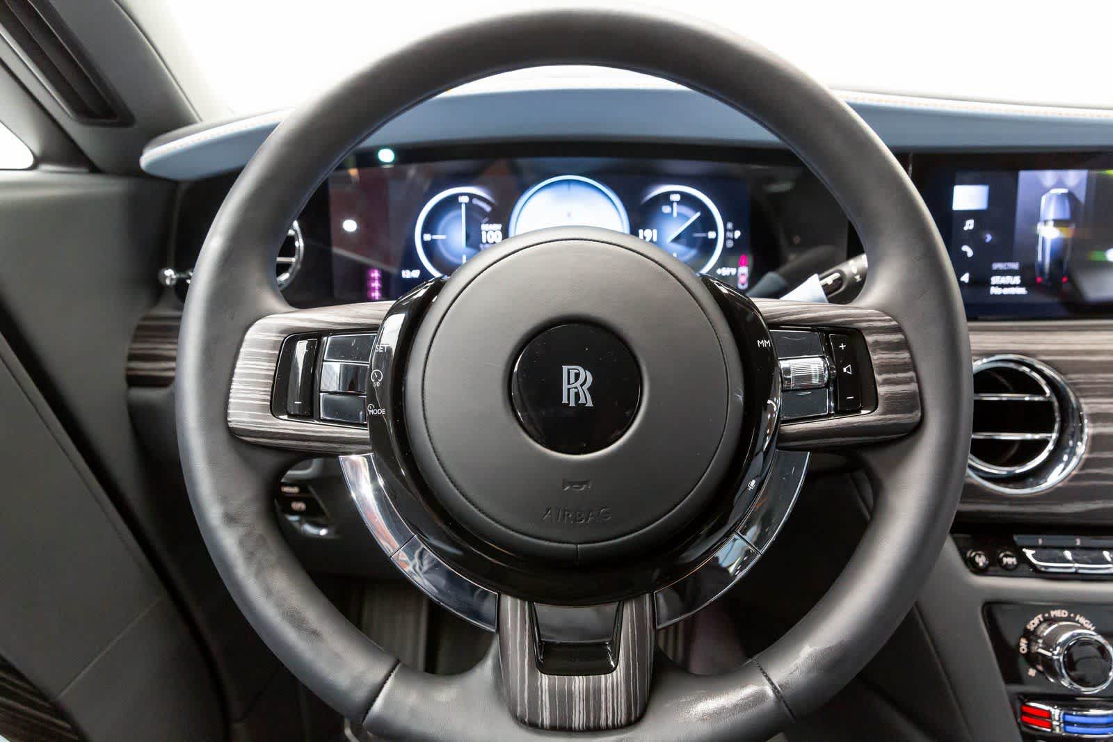 Thumbnail: 2024 Rolls-Royce Spectre - 16