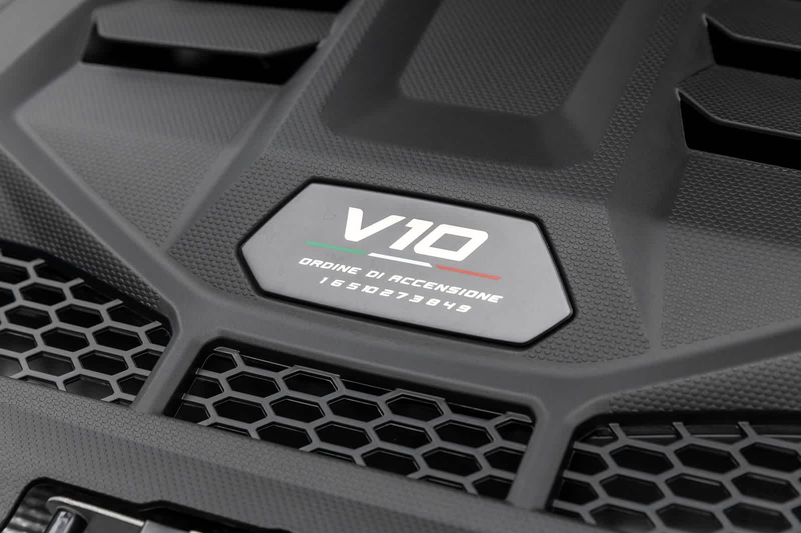 Thumbnail: 2024 Lamborghini Huracan - 43