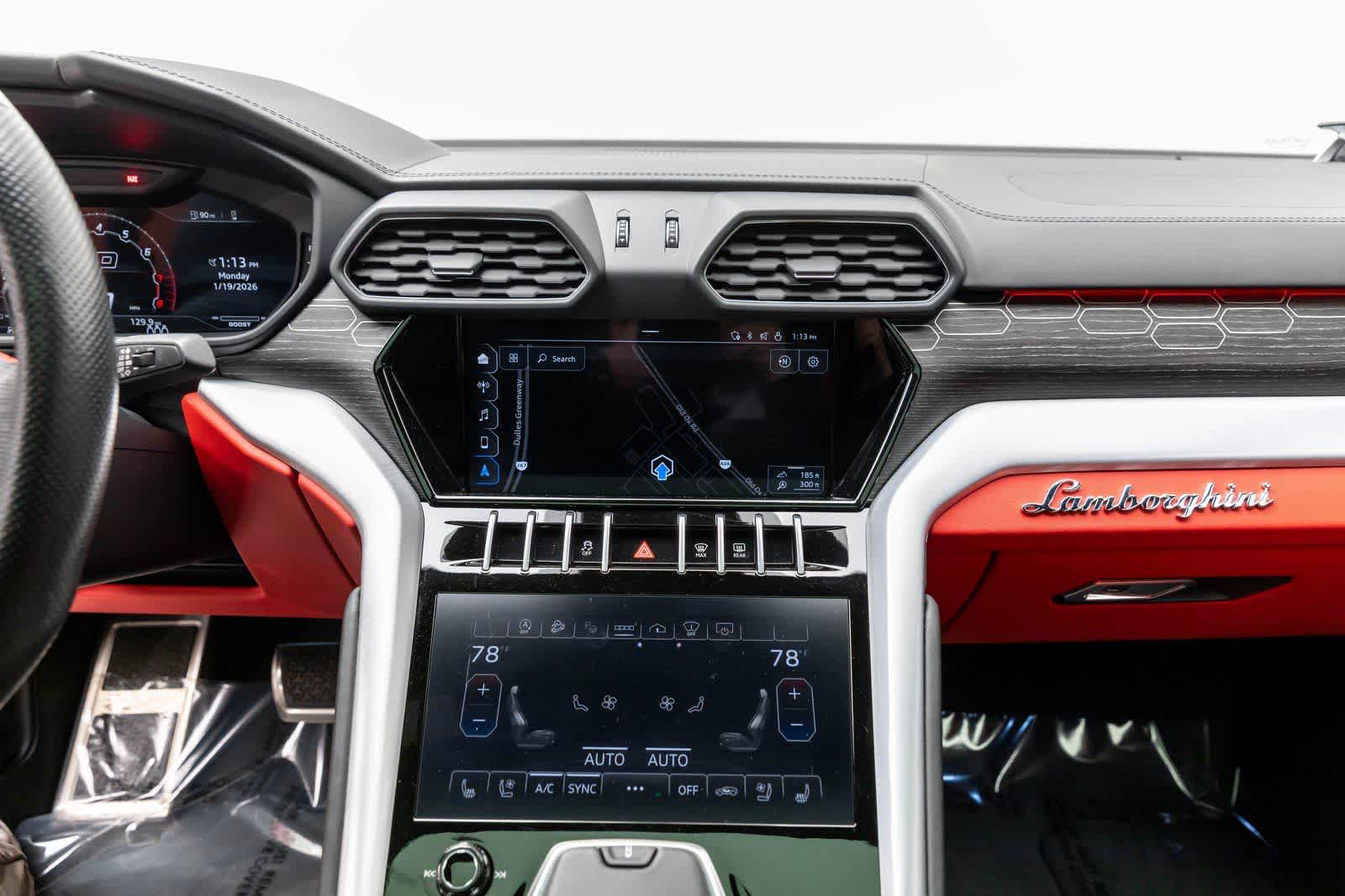 Thumbnail: 2022 Lamborghini Urus - 9