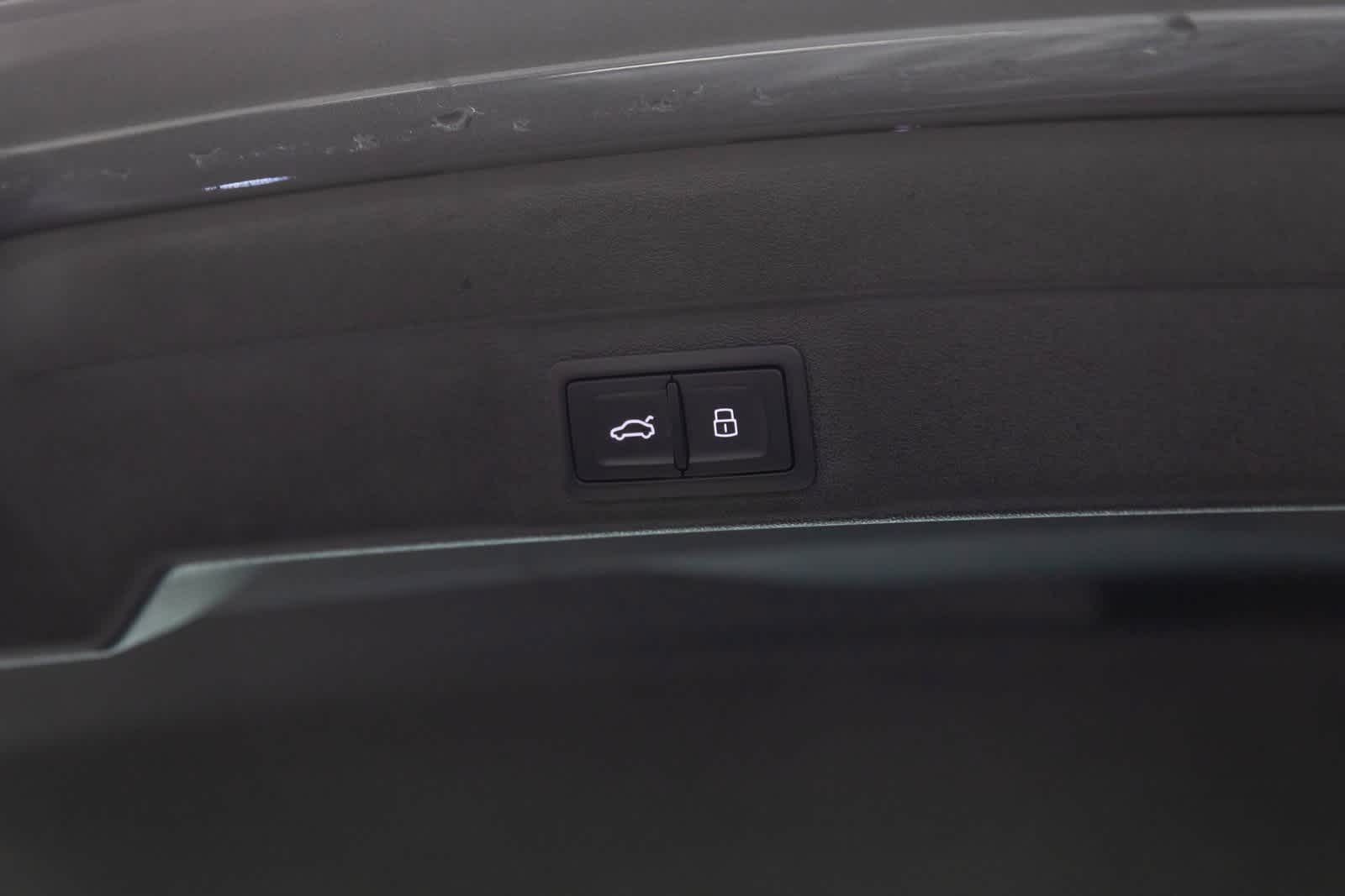 Thumbnail: 2025 Audi S5 - 43