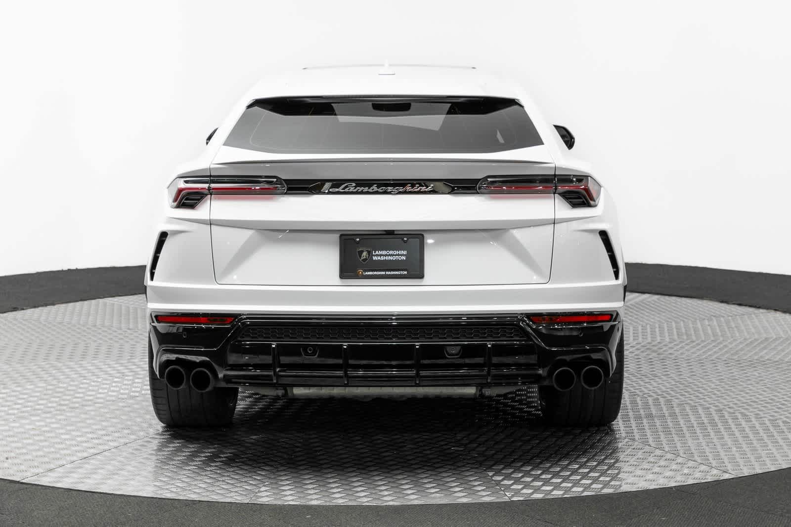 2021 Lamborghini Urus S 5